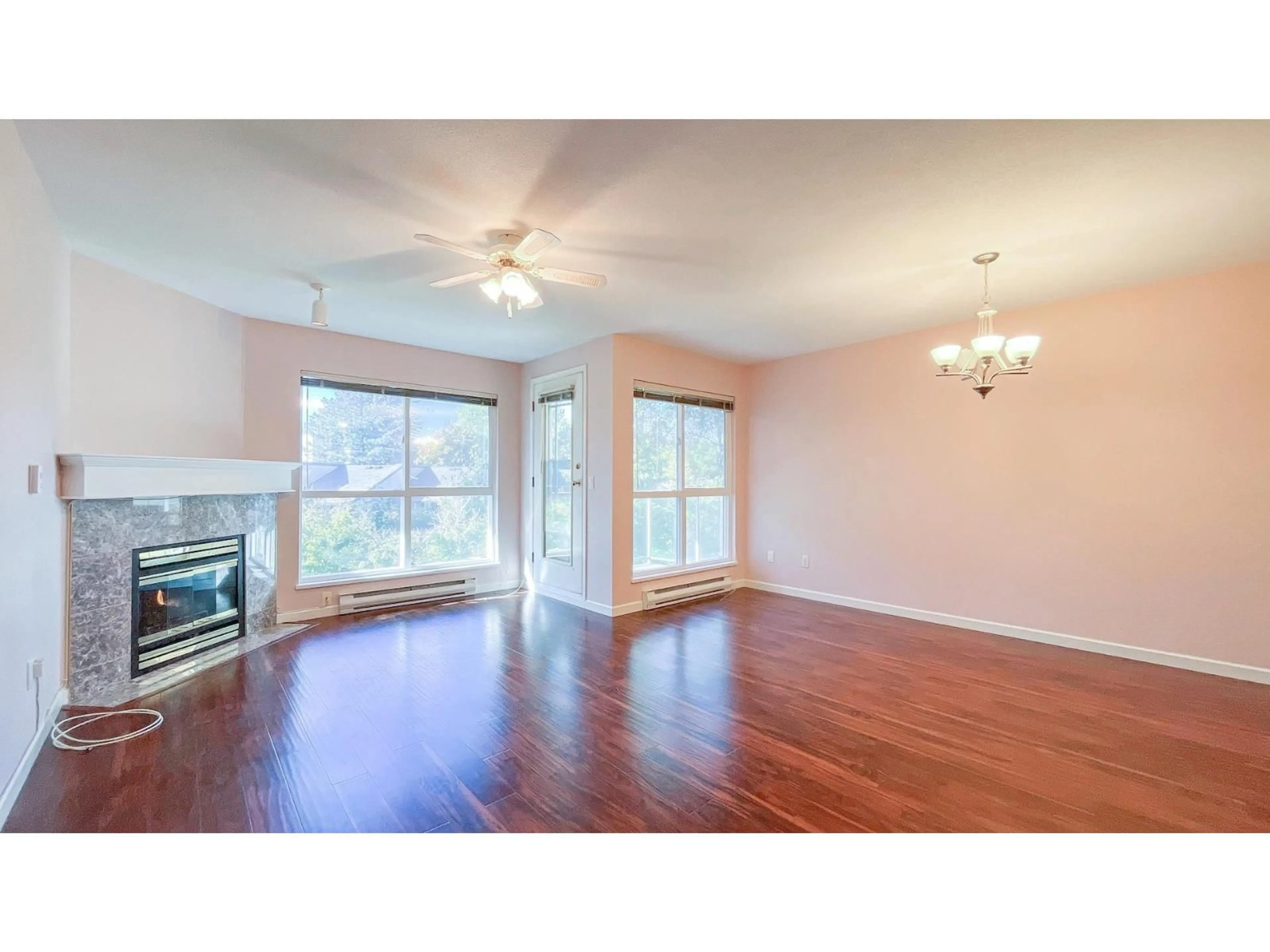 Unknown for 302 - 14980 101A AVENUE, Surrey British Columbia V3R0T1