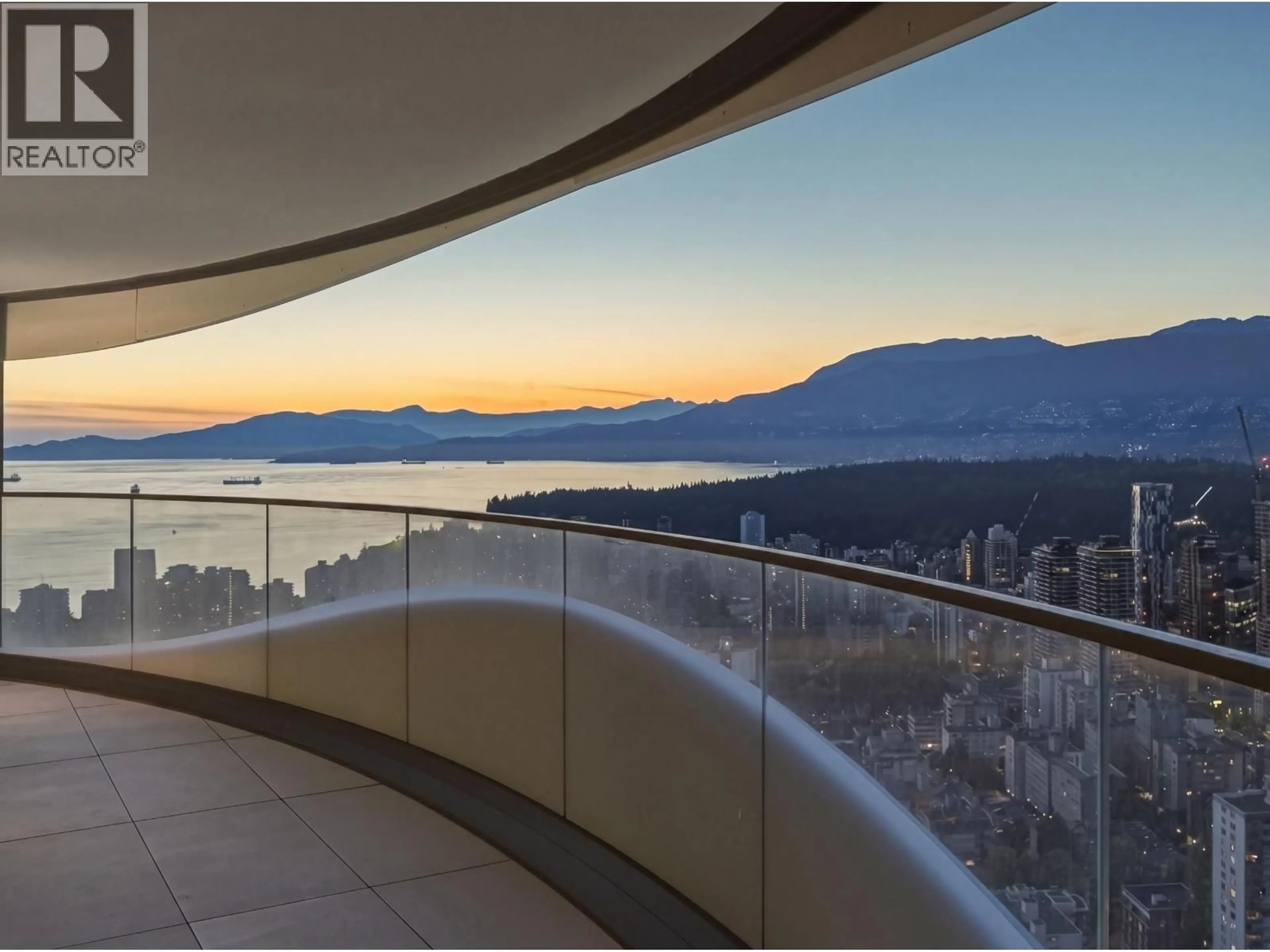 Balcony in the apartment, water/lake/river/ocean view for 5103 - 1033 NELSON STREET, Vancouver British Columbia V6E0E5