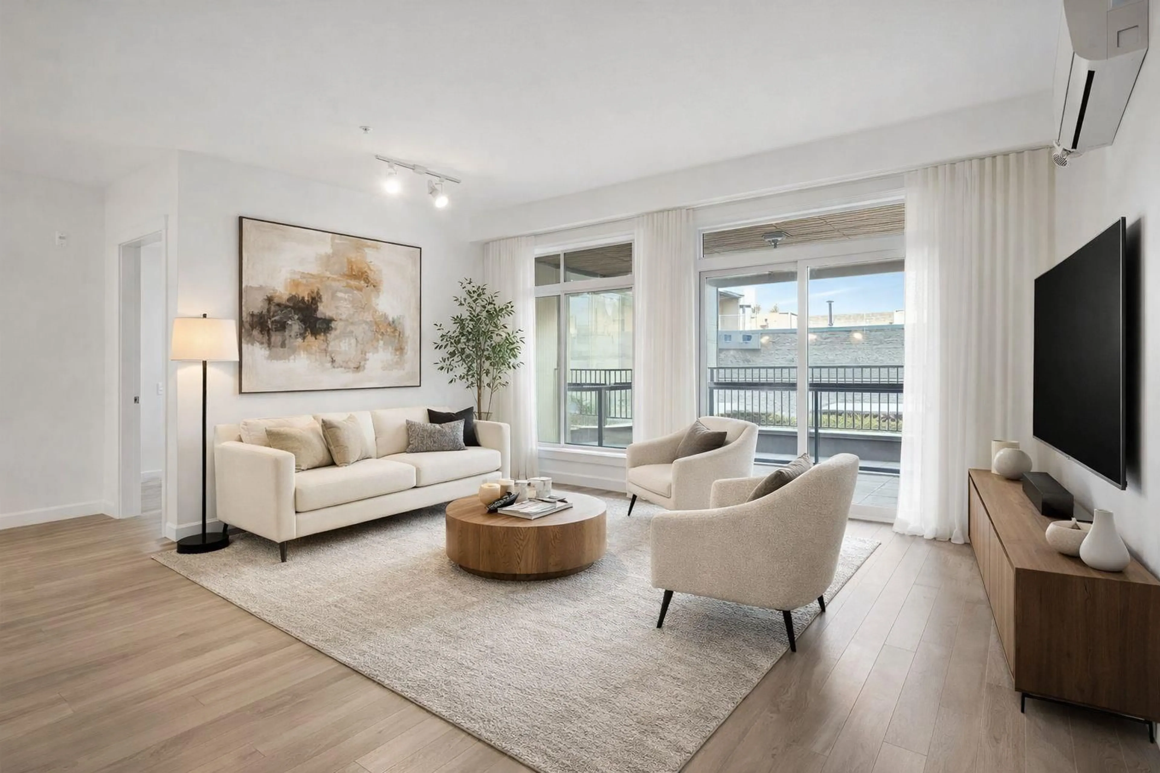 Living room with furniture, unknown for 108 - 32445 SIMON AVENUE, Abbotsford British Columbia V2T0G7