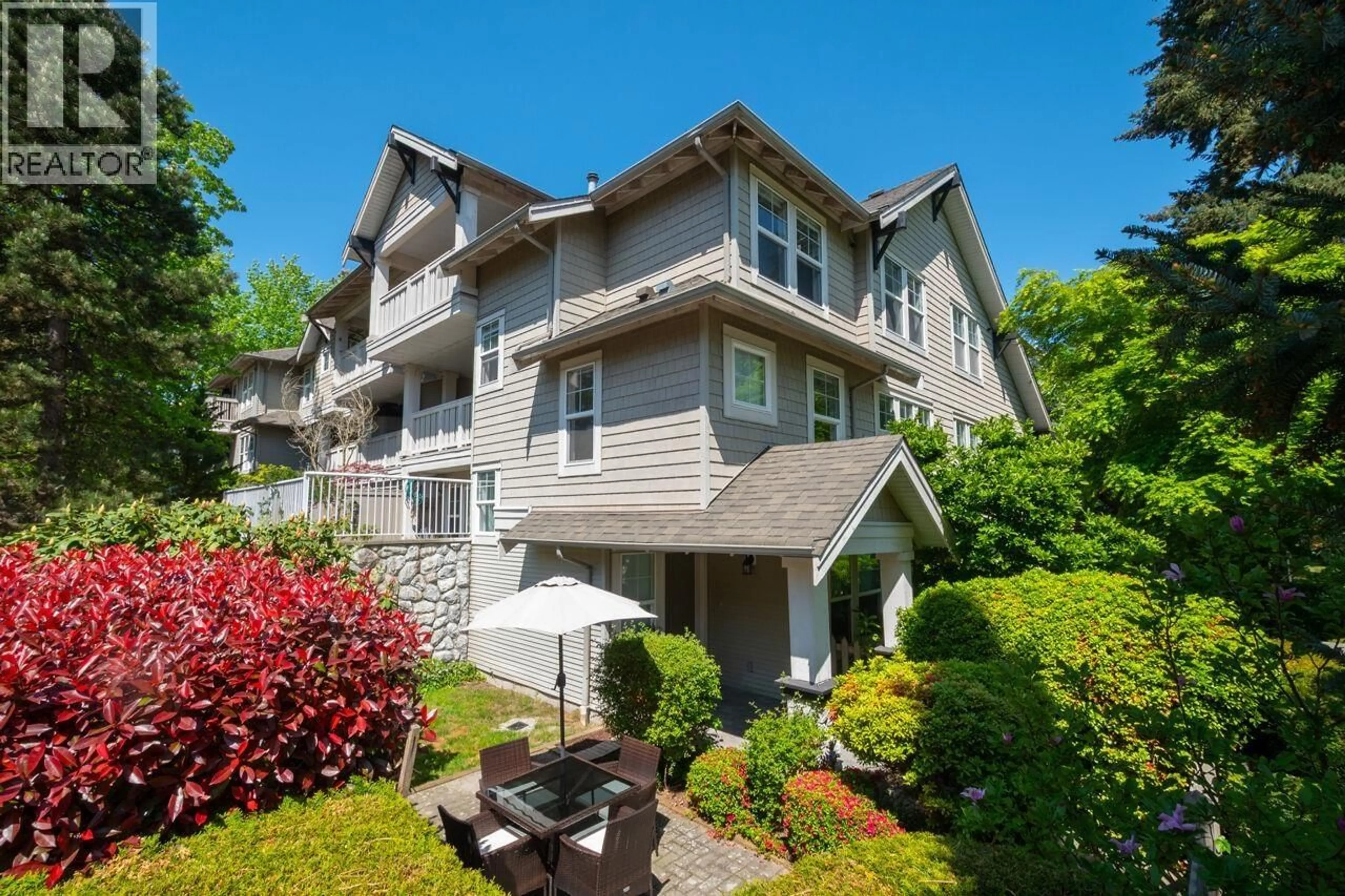 Unknown for 1 - 7179 18TH AVENUE, Burnaby British Columbia V3N1H2