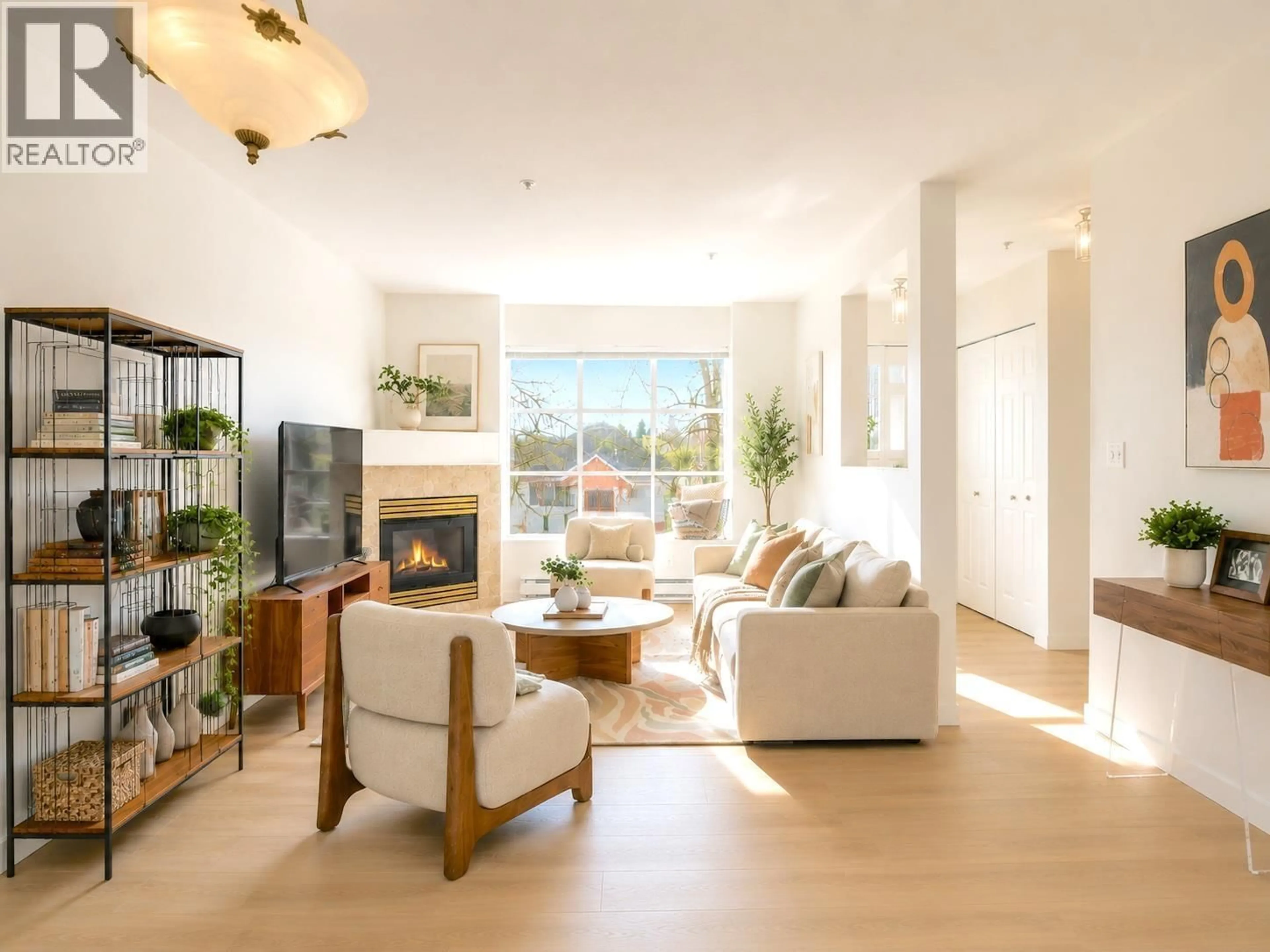 Living room with furniture, unknown for 3305 CLIVE AVENUE, Vancouver British Columbia V5R4V4