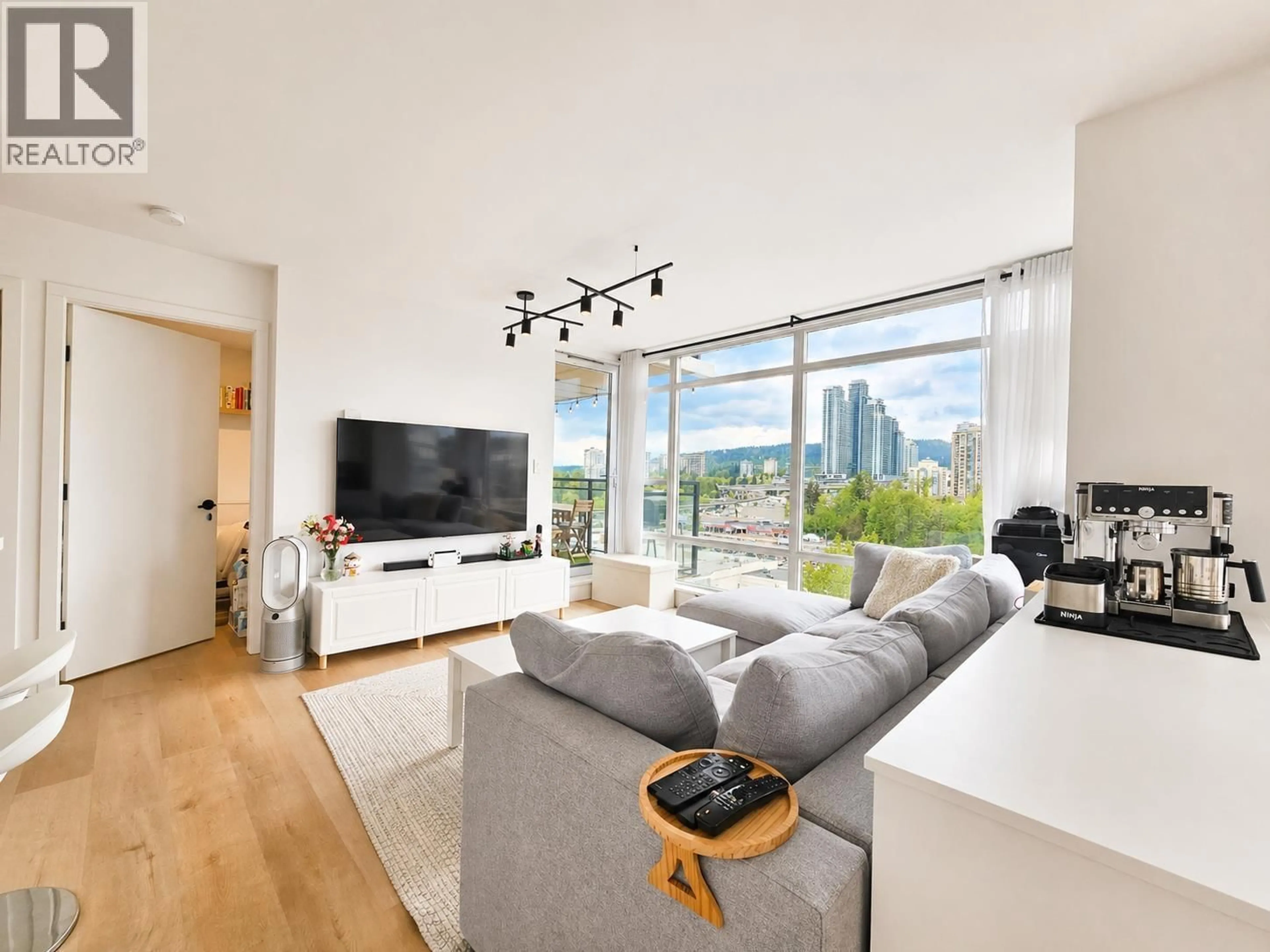 Living room with furniture, unknown for 1006 - 555 DELESTRE AVENUE, Coquitlam British Columbia V3K0A9