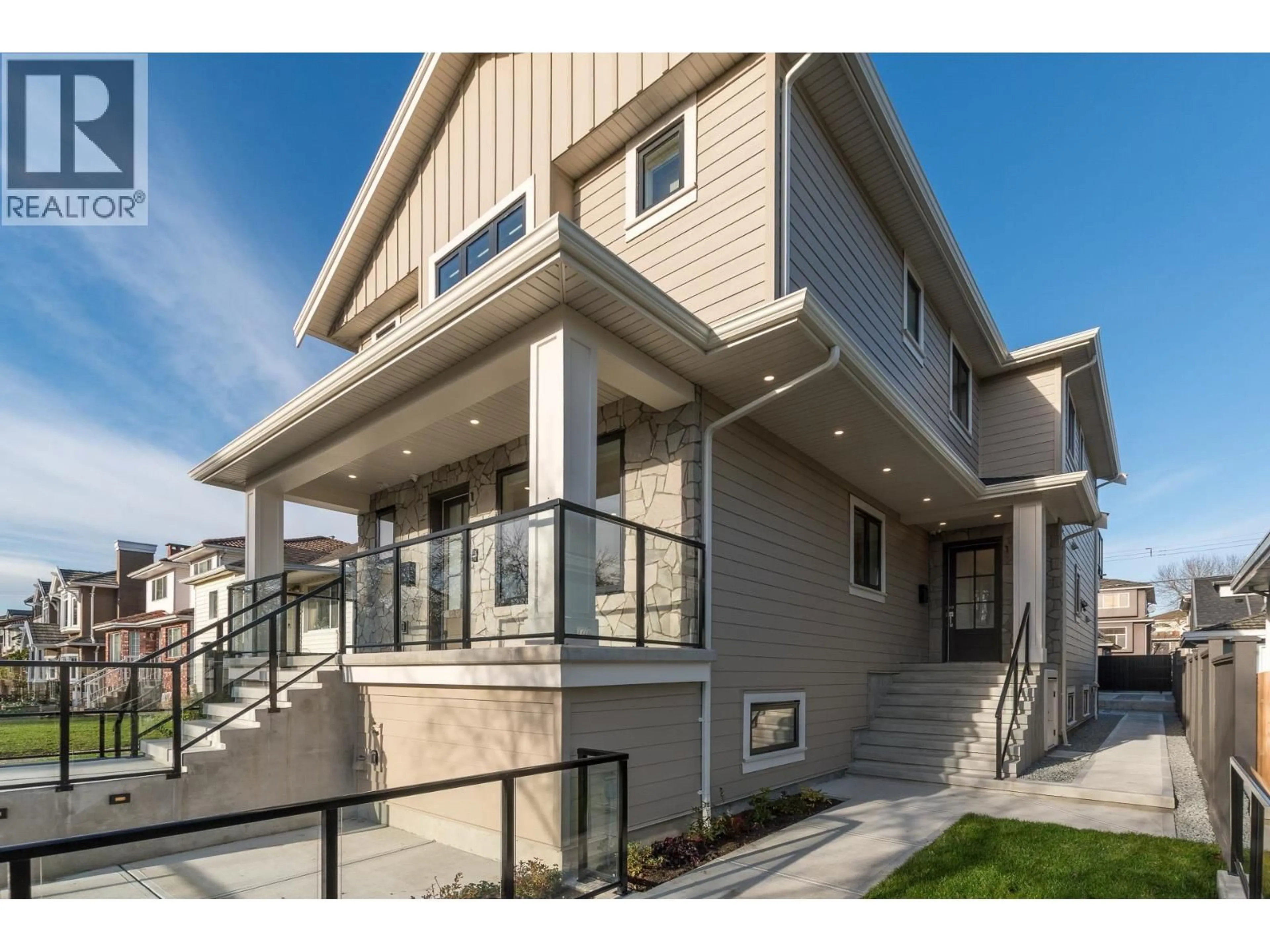 Home with vinyl exterior material, unknown for 1 - 2945 44TH AVENUE, Vancouver British Columbia V5R3A9