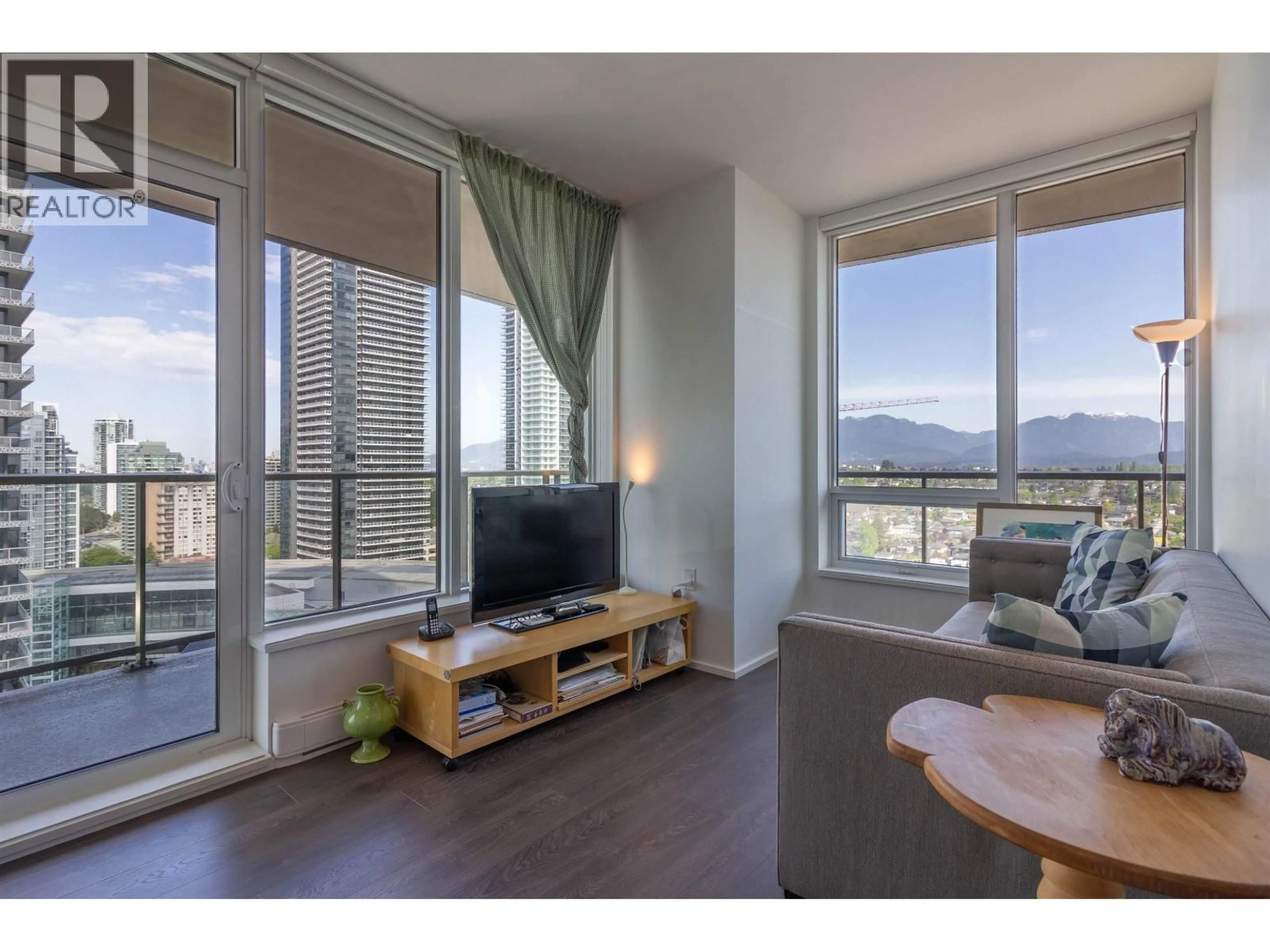 Living room with furniture, wood/laminate floor for 1607 - 4650 BRENTWOOD BOULEVARD, Burnaby British Columbia V5C0M3