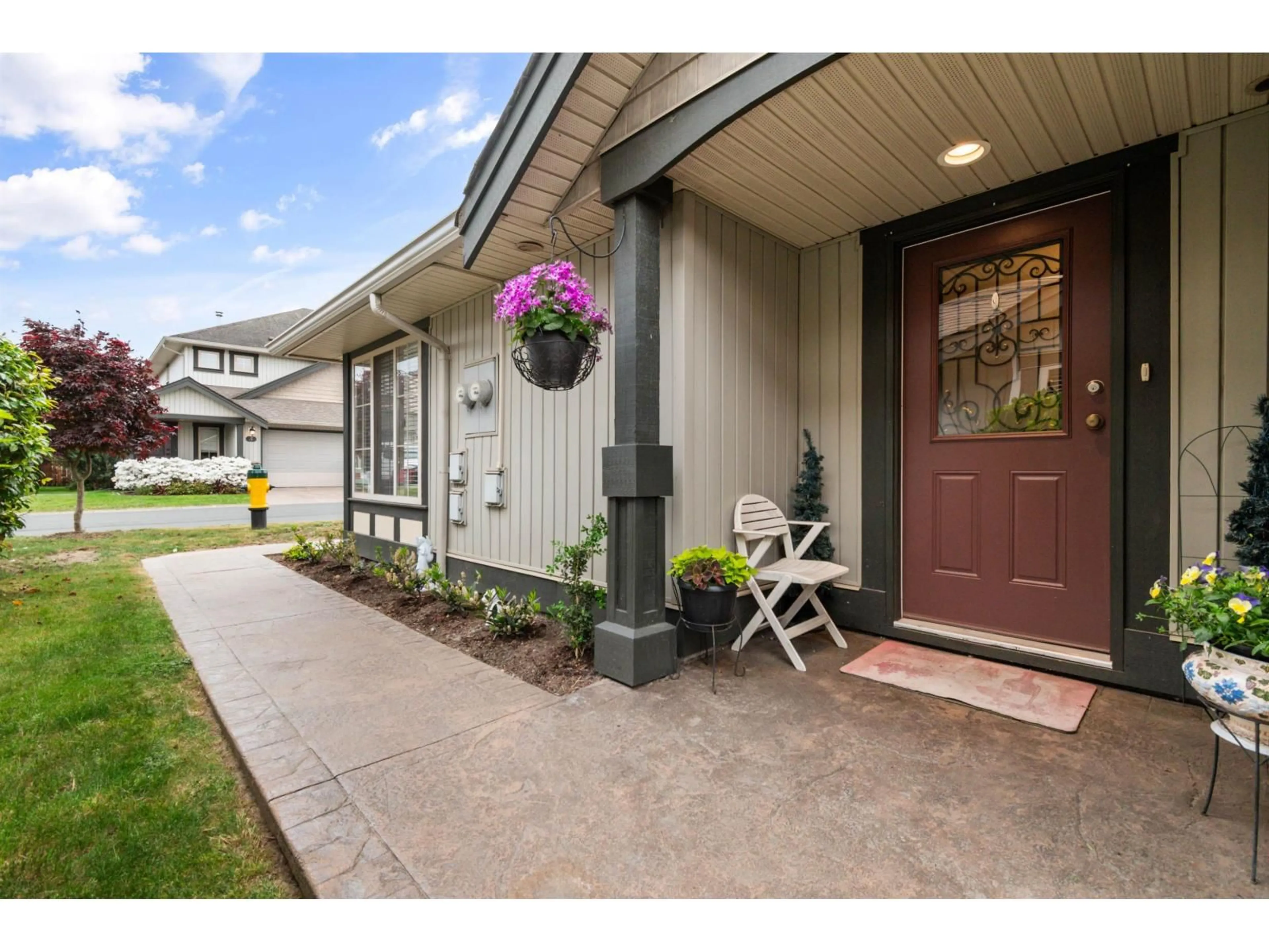 Indoor entryway for 16 - 6449 BLACKWOOD LANE, Chilliwack British Columbia V2R5X5