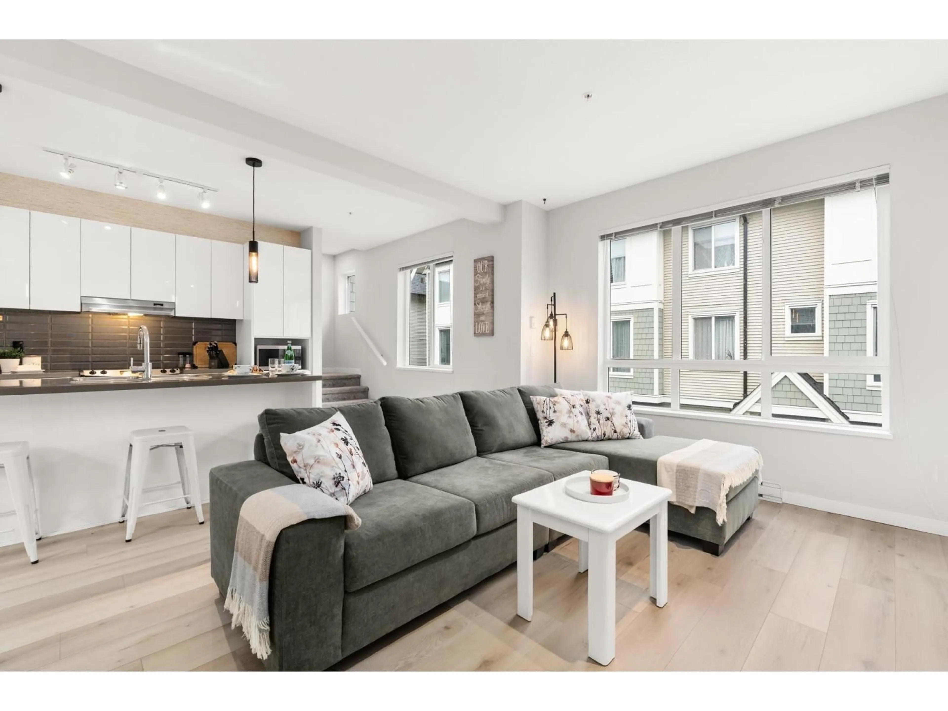Living room with furniture, unknown for 78 - 8138 204 STREET, Langley British Columbia V2Y0T4