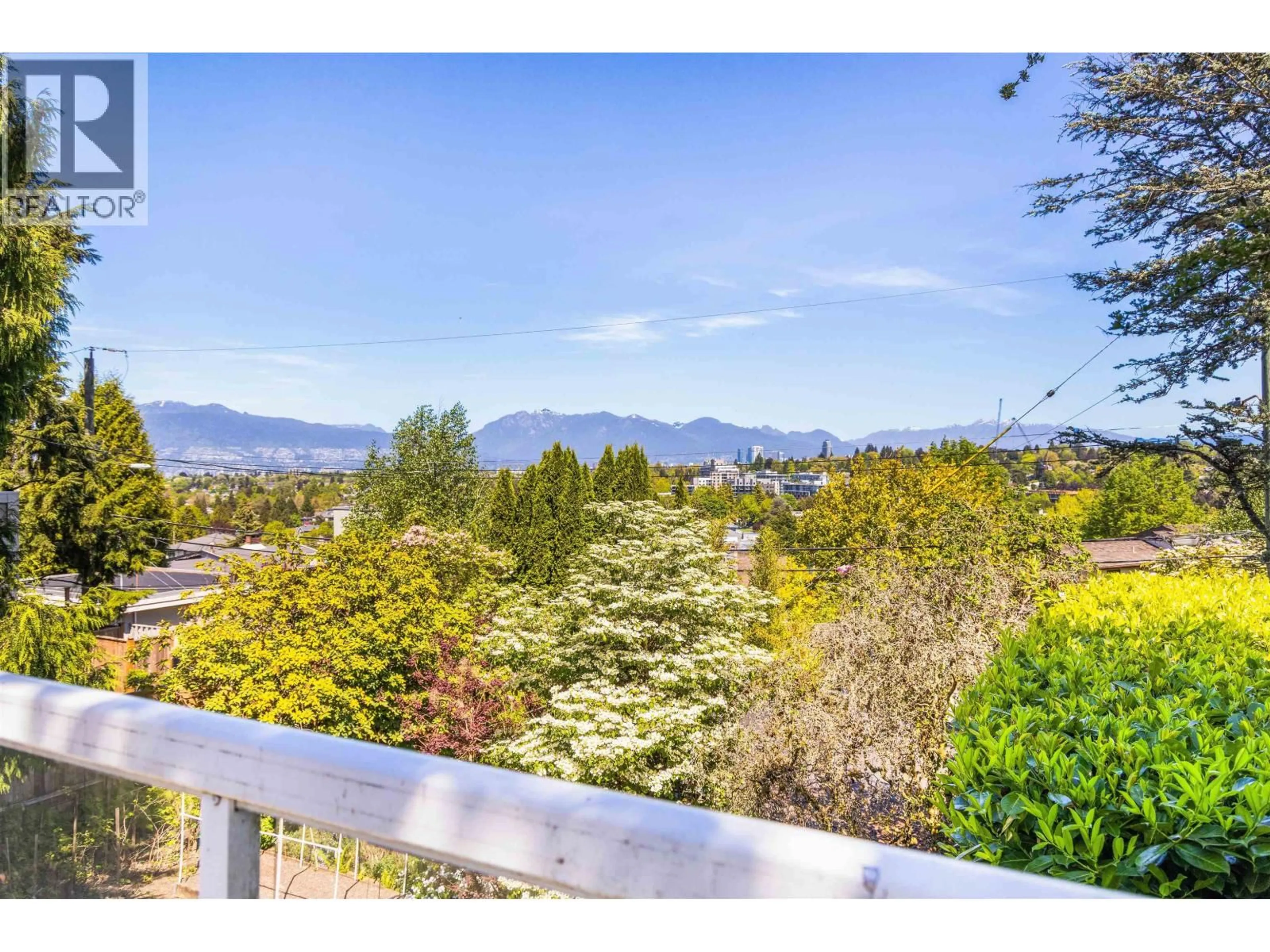A pic from outside/outdoor area/front of a property/back of a property/a pic from drone, water/lake/river/ocean view for 4888 NARVAEZ DRIVE, Vancouver British Columbia V6L2J2
