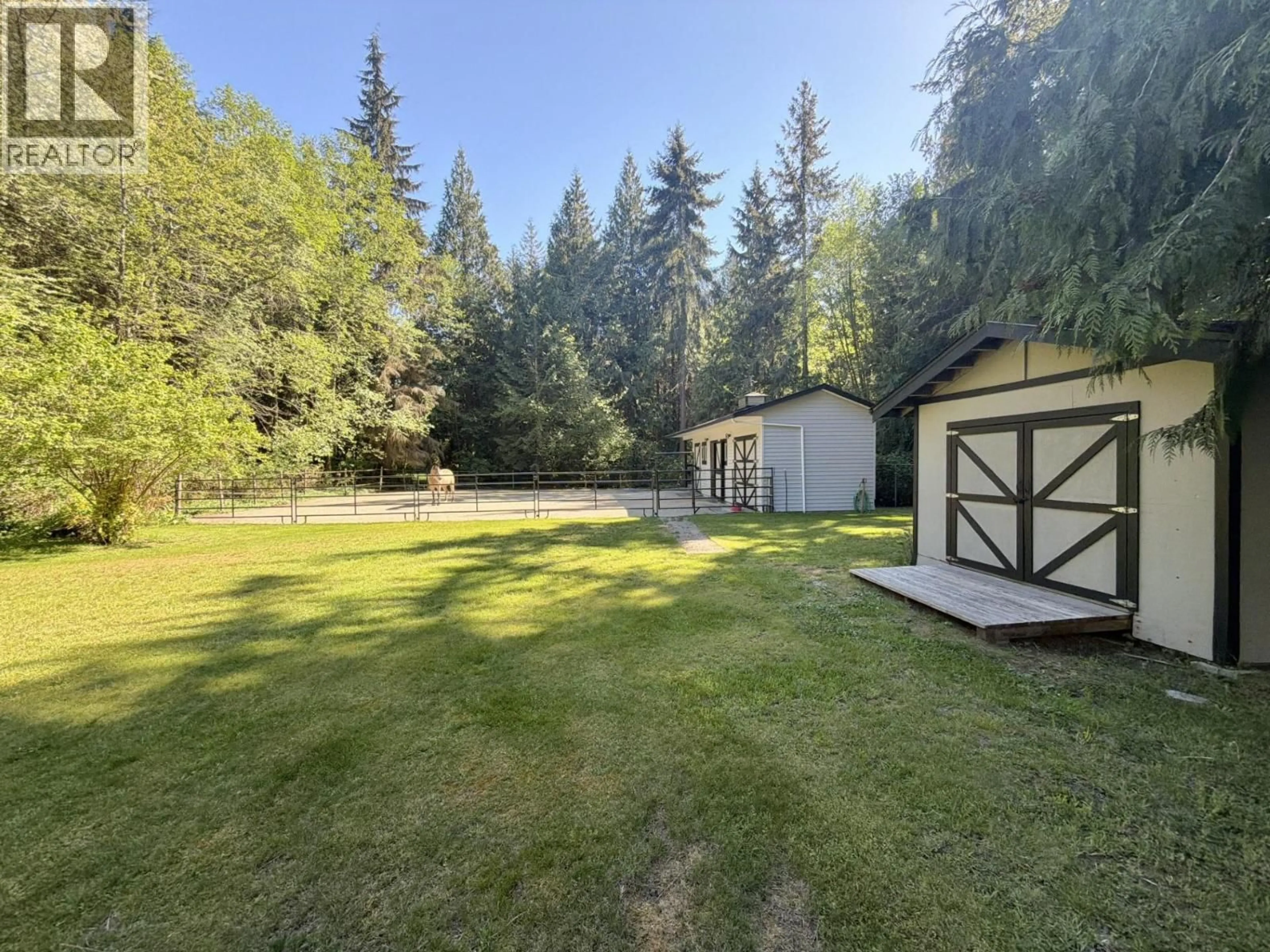 A pic from outside/outdoor area/front of a property/back of a property/a pic from drone, forest/trees view for 1499 HANBURY ROAD, Roberts Creek British Columbia V0N2W1