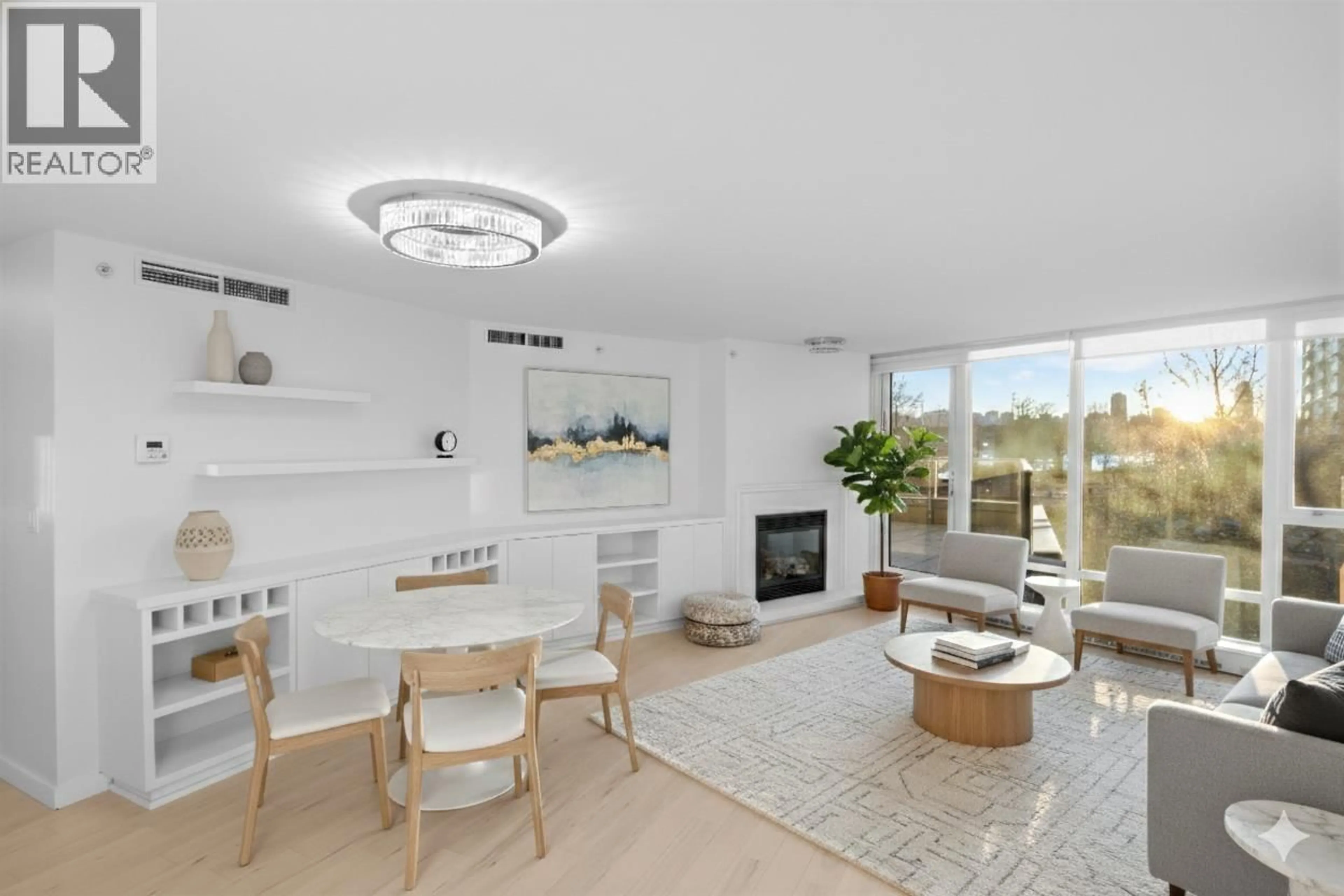 Living room with furniture, unknown for 305 - 8 SMITHE MEWS, Vancouver British Columbia V6B0A5