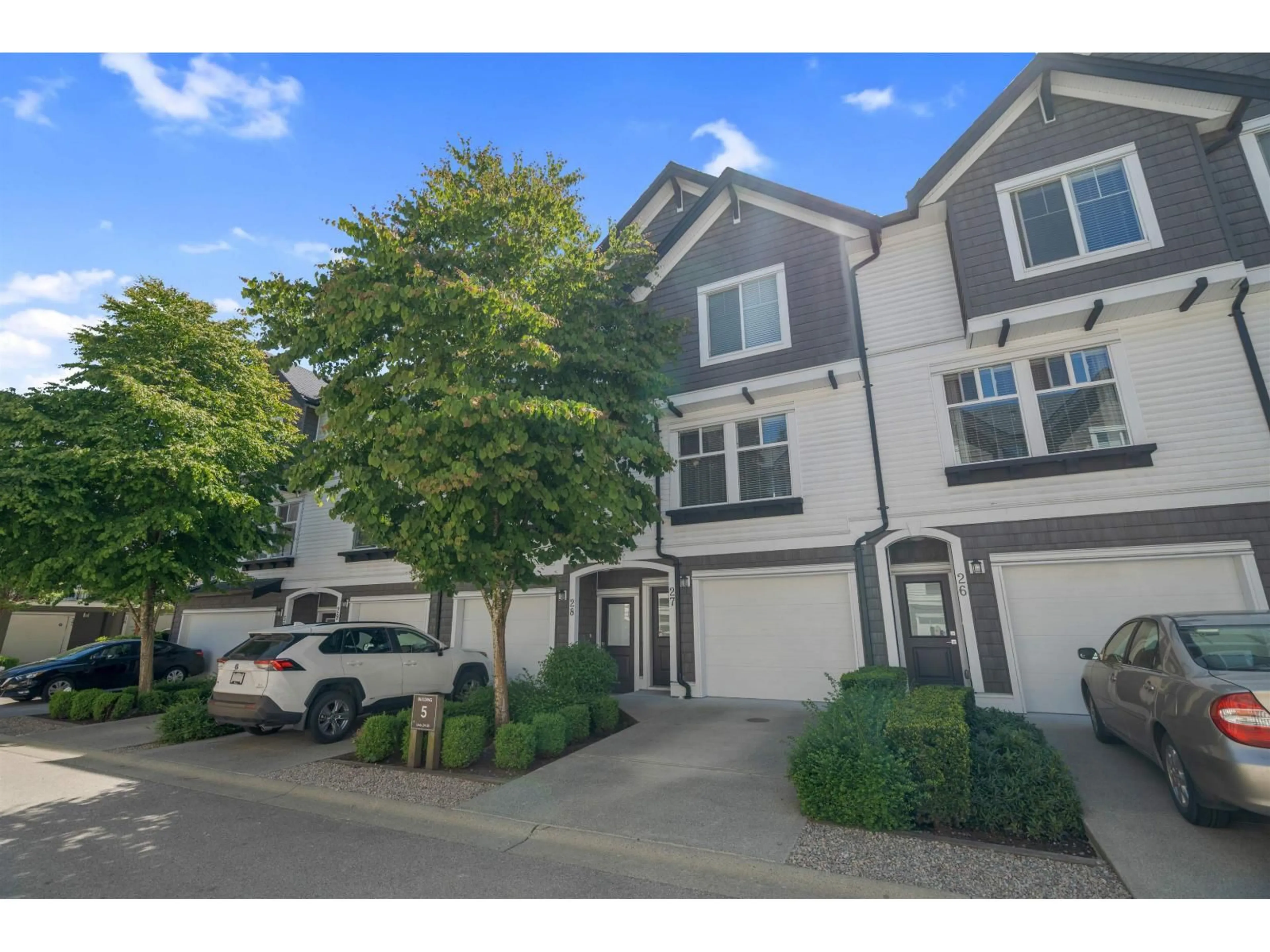 A pic from outside/outdoor area/front of a property/back of a property/a pic from drone, street for 27 - 14271 60 AVENUE, Surrey British Columbia V3X2N4