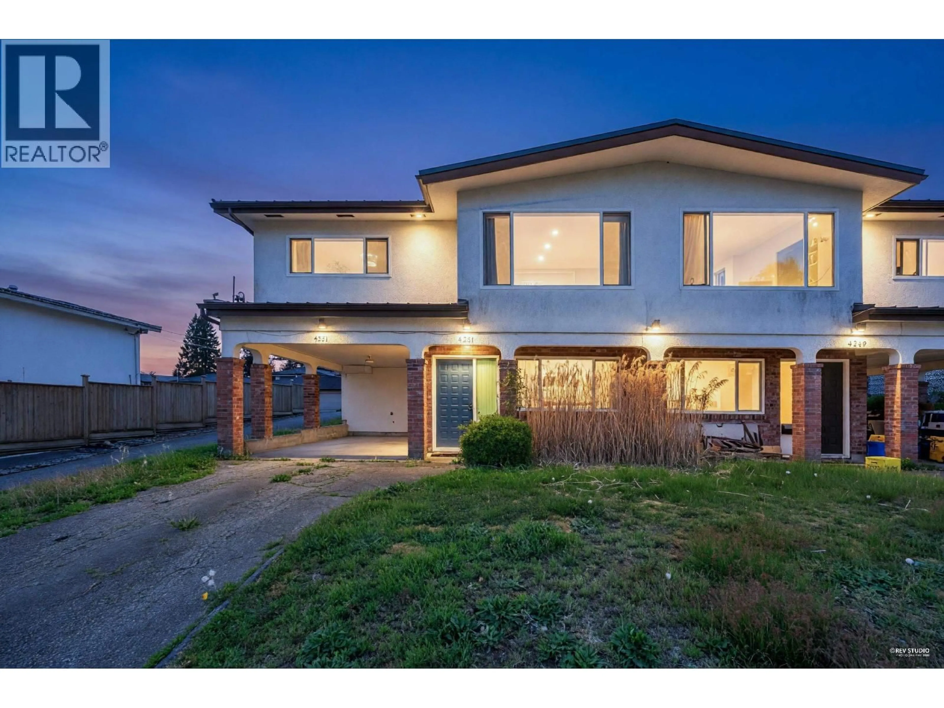 Unknown for 4249 BARKER AVENUE, Burnaby British Columbia V5G3C3