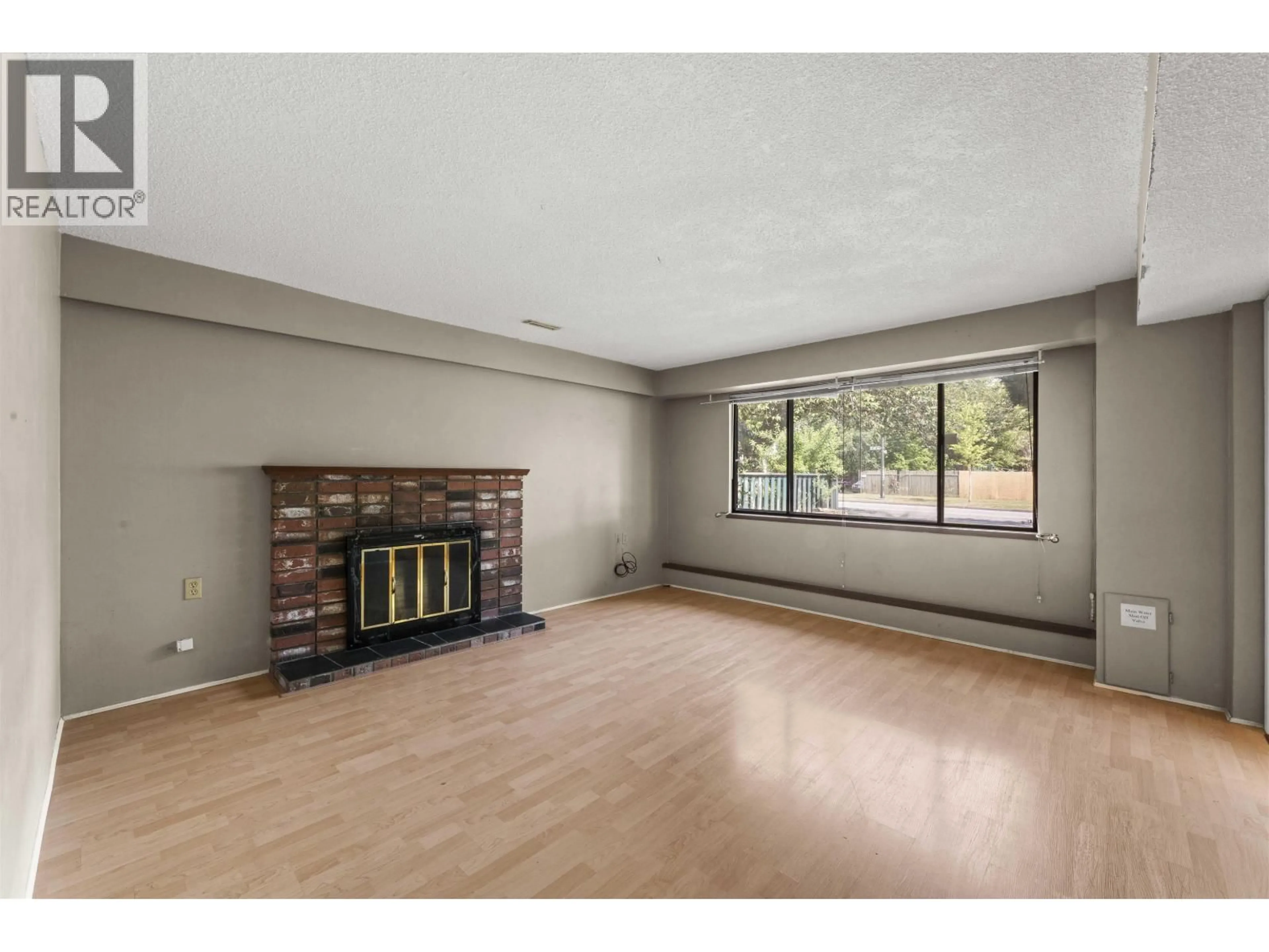 A pic of a room for 2514 49TH AVENUE, Vancouver British Columbia V5S1J5