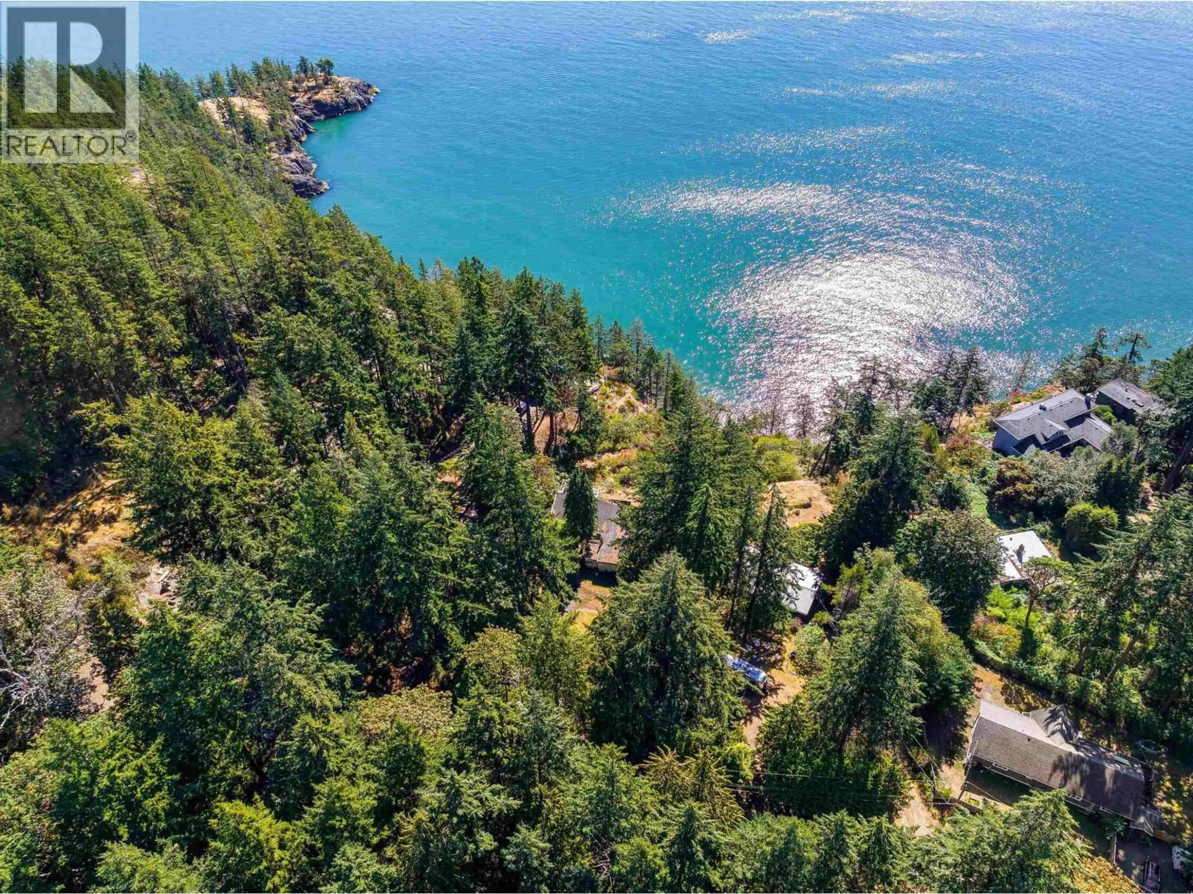 A pic from outside/outdoor area/front of a property/back of a property/a pic from drone, water/lake/river/ocean view for 341 ROBINSON ROAD, Bowen Island British Columbia V0N1G1