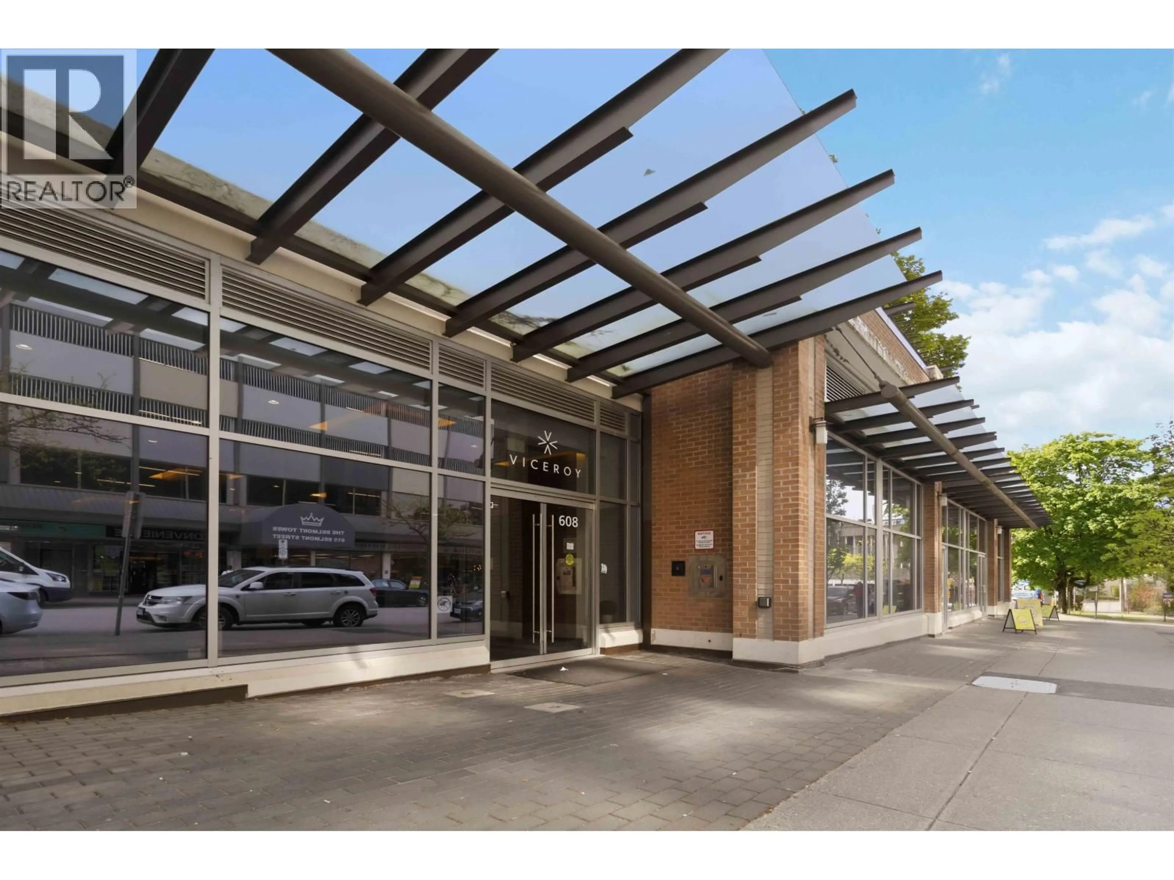 Indoor foyer for 2006 - 608 BELMONT STREET, New Westminster British Columbia V3M0G8