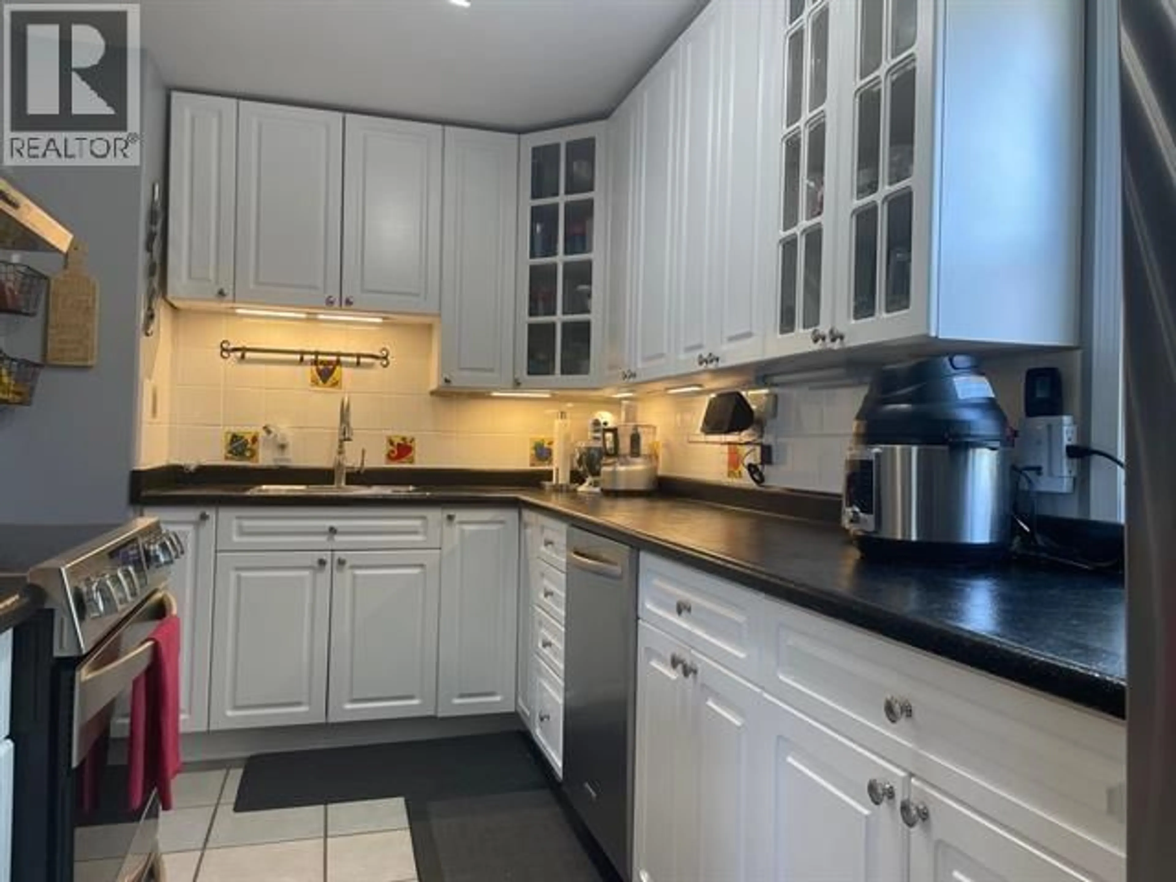 Standard kitchen, unknown for 4711 SPRUCE AVENUE, Fort Nelson British Columbia V0C1R0