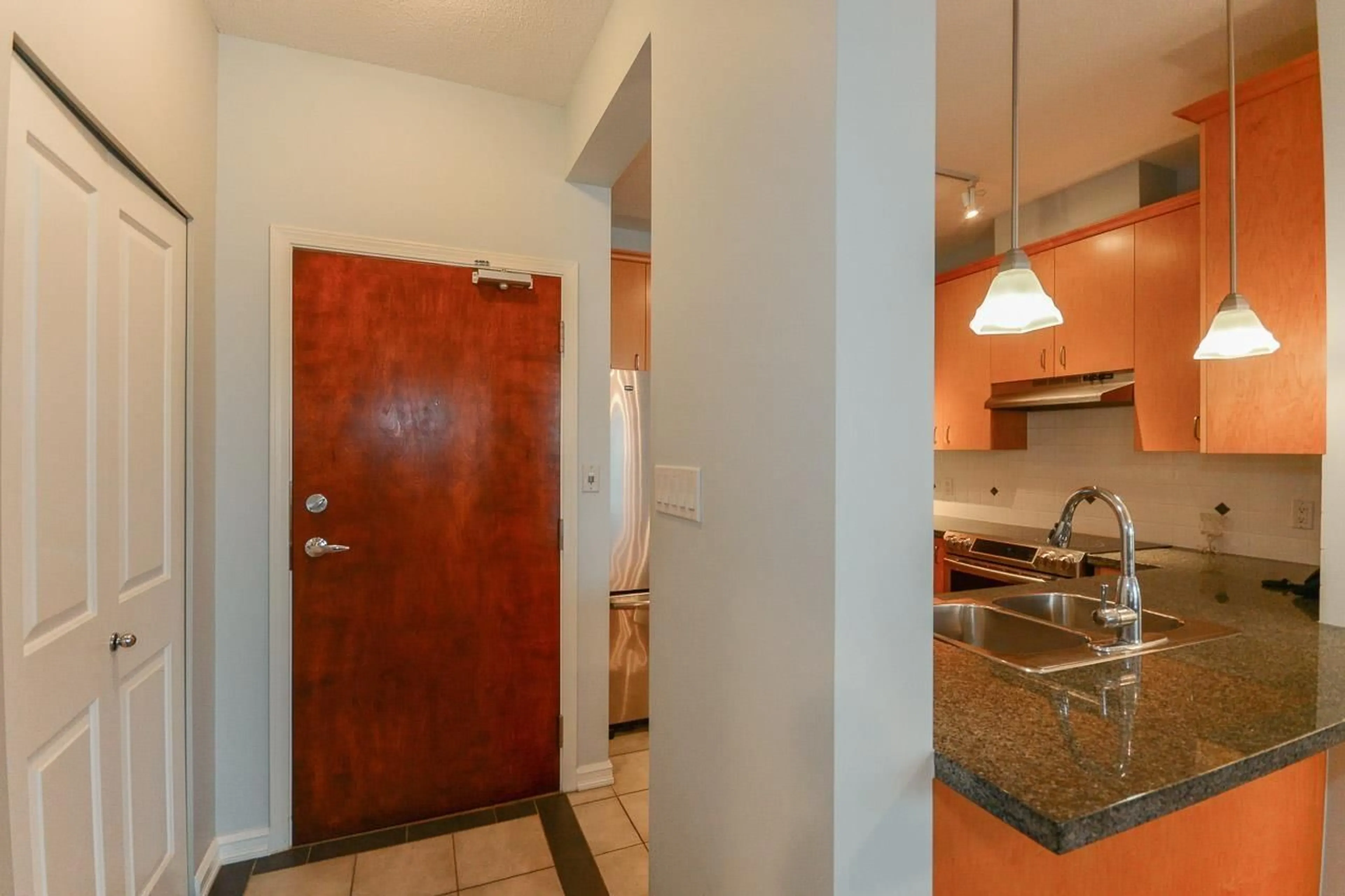 Unknown for 307 - 1551 FOSTER STREET, White Rock British Columbia V4B5M1