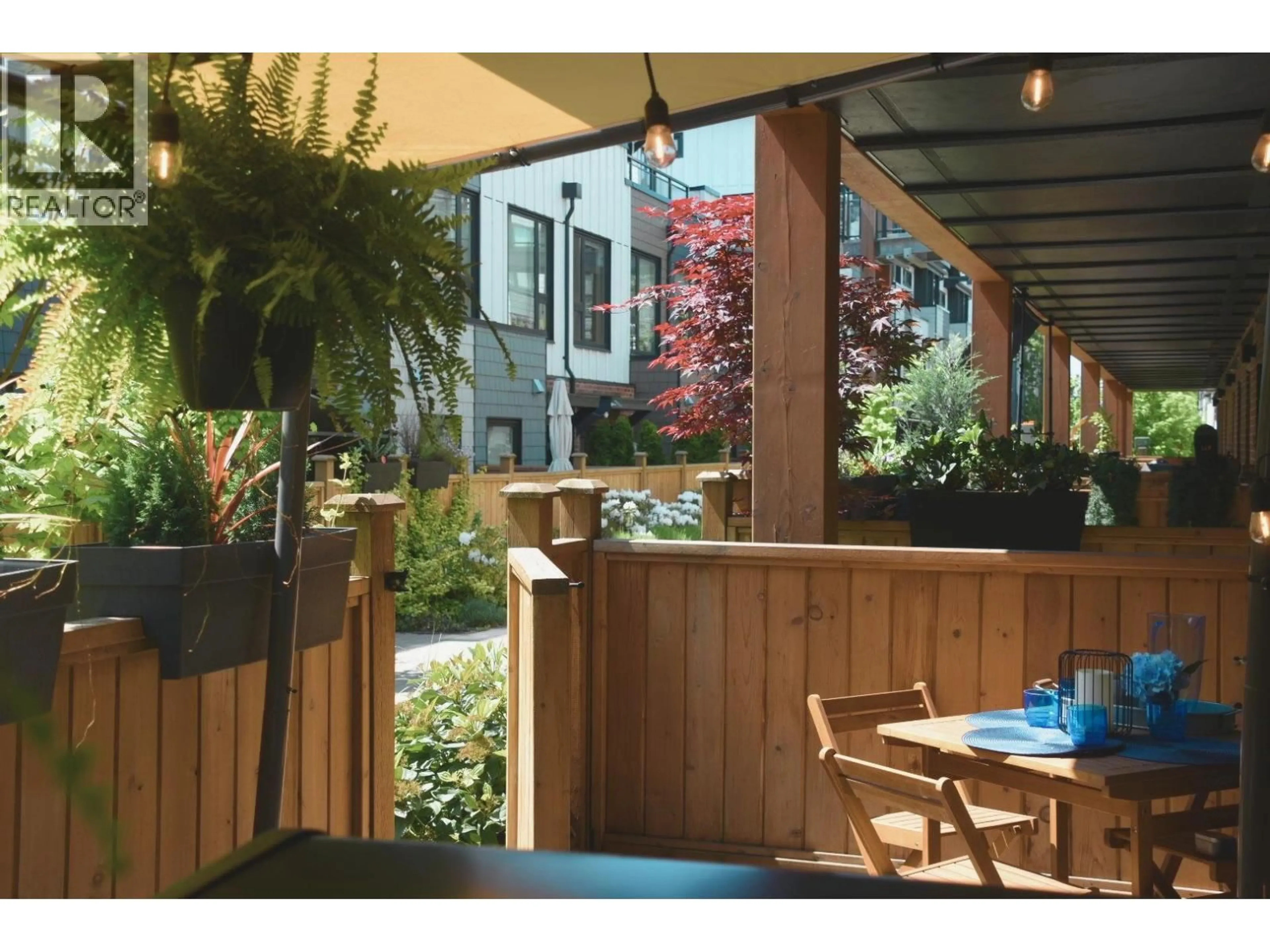 Patio, street for 146 - 545 2ND STREET, North Vancouver British Columbia V7L1E1