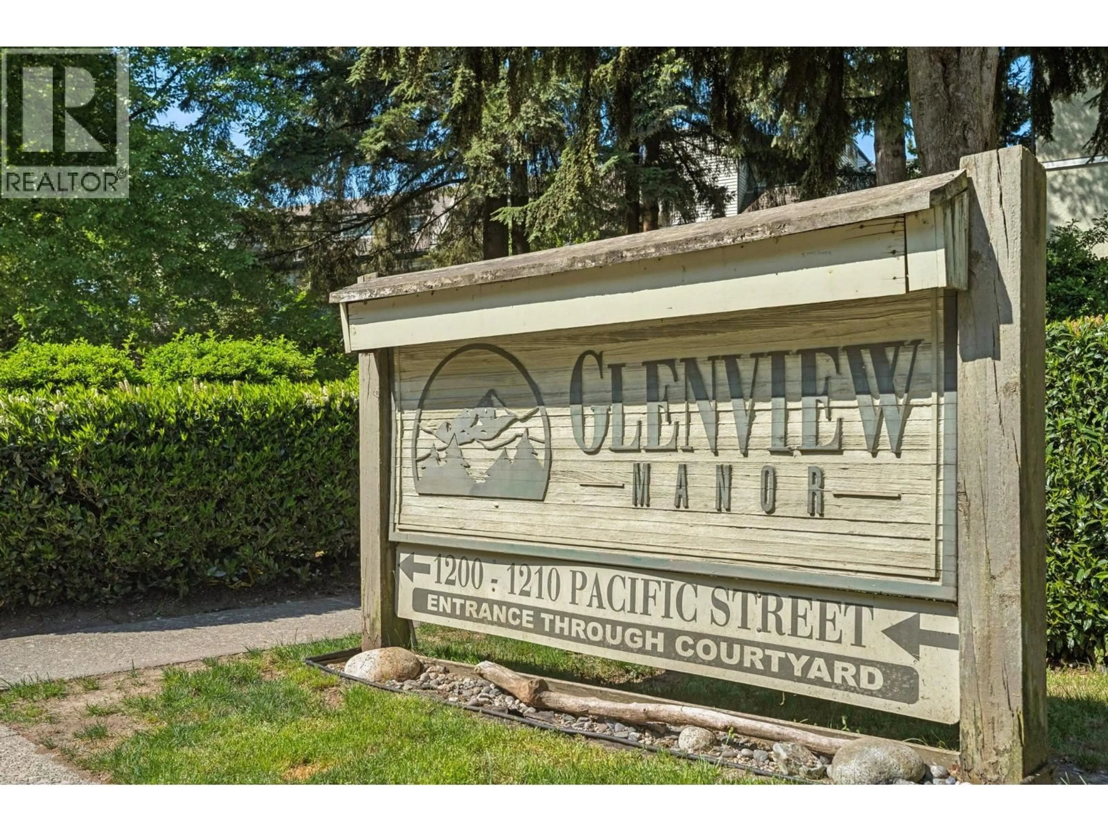 Indoor entryway for 108 - 1200 PACIFIC STREET, Coquitlam British Columbia V3B6K2