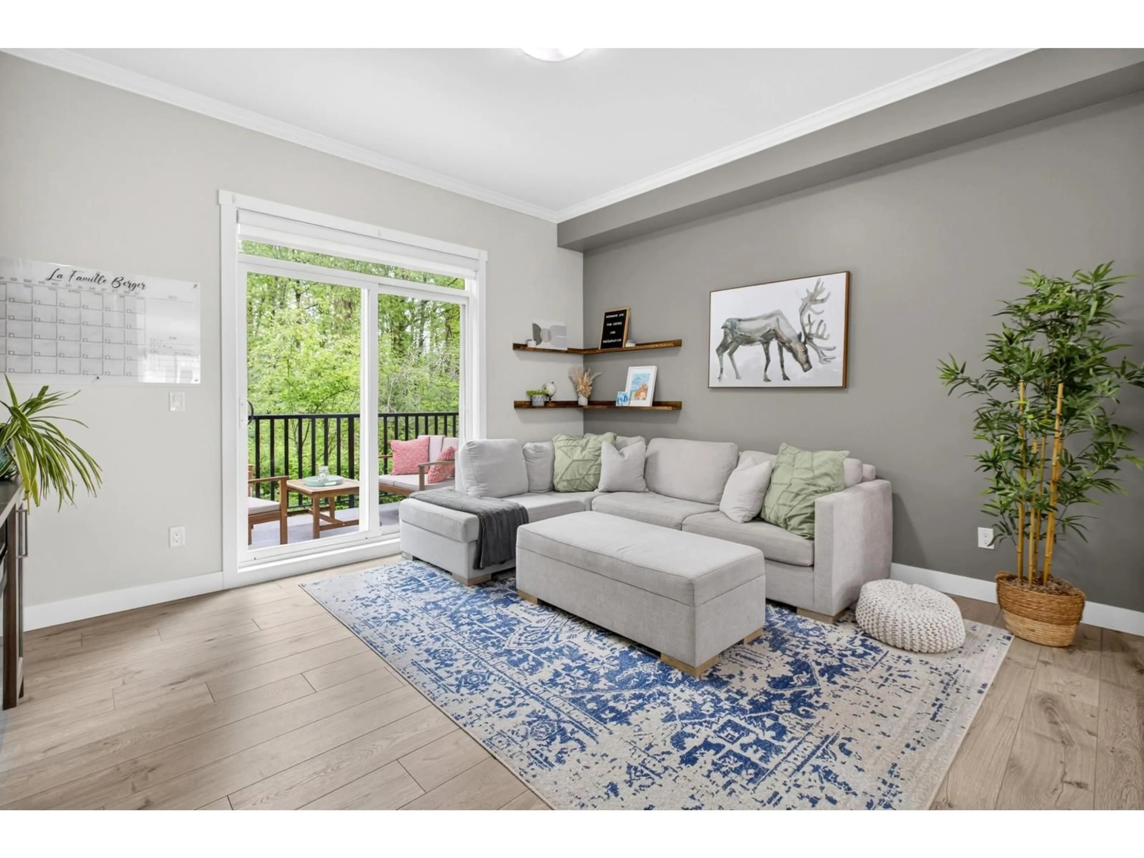 Living room with furniture, unknown for 12 - 19299 64 AVENUE, Surrey British Columbia V4N6T1