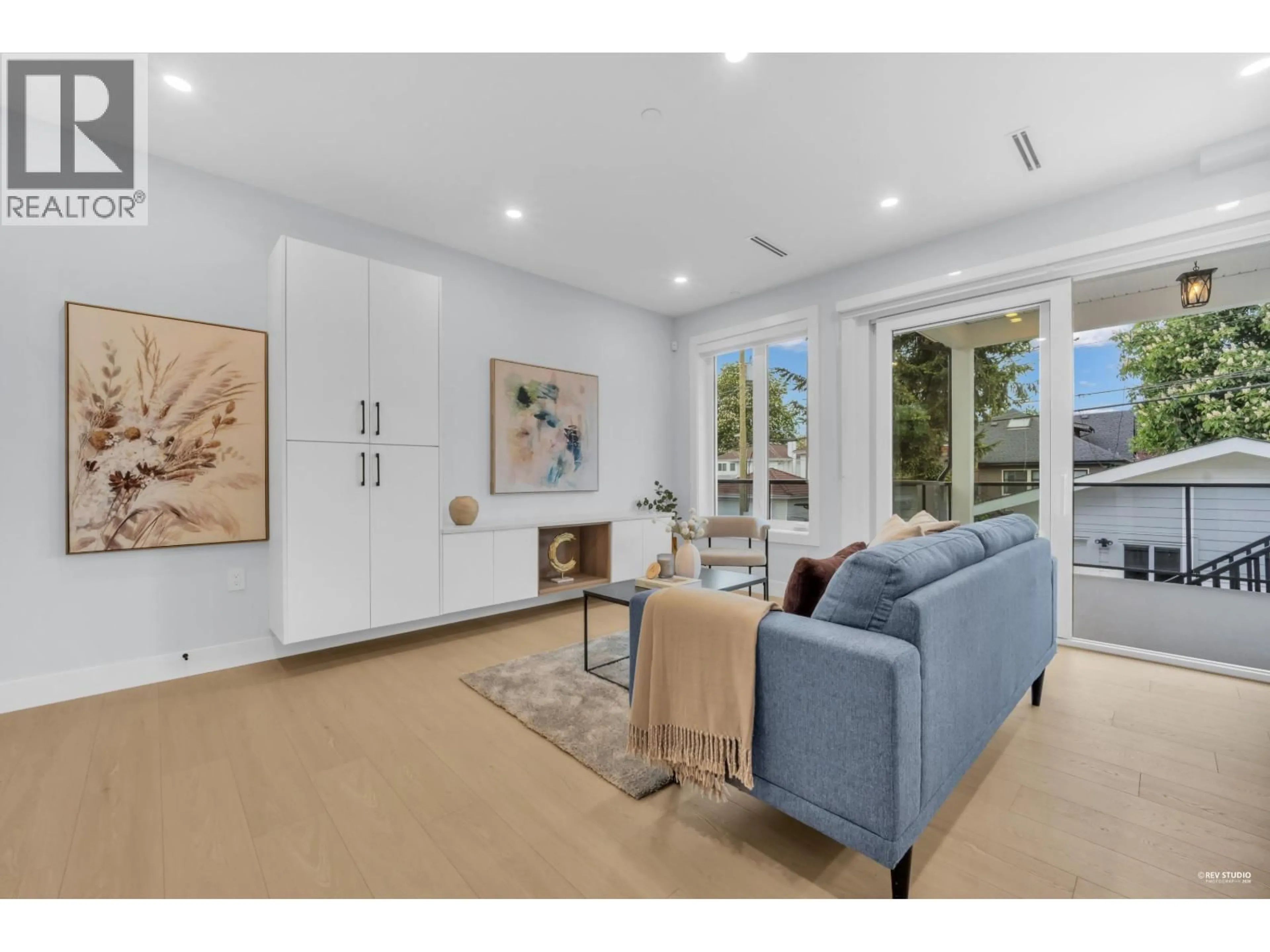 Living room with furniture, unknown for 2617 MCGILL STREET, Vancouver British Columbia V5K1H2