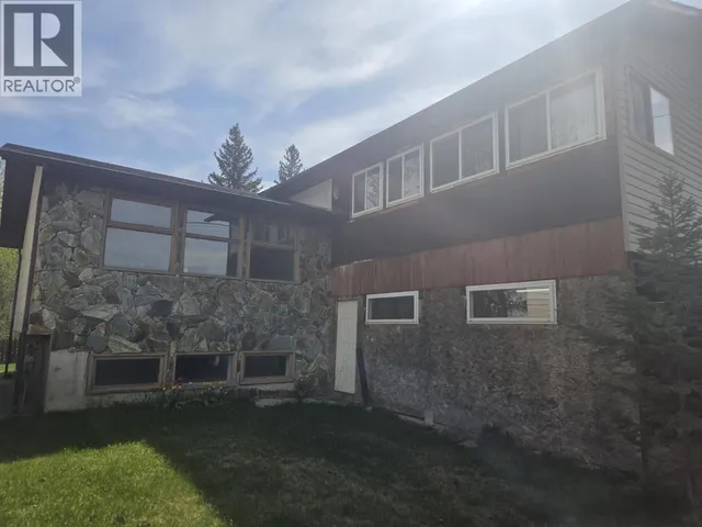 2402 VICTORIA STREET, Prince George 5