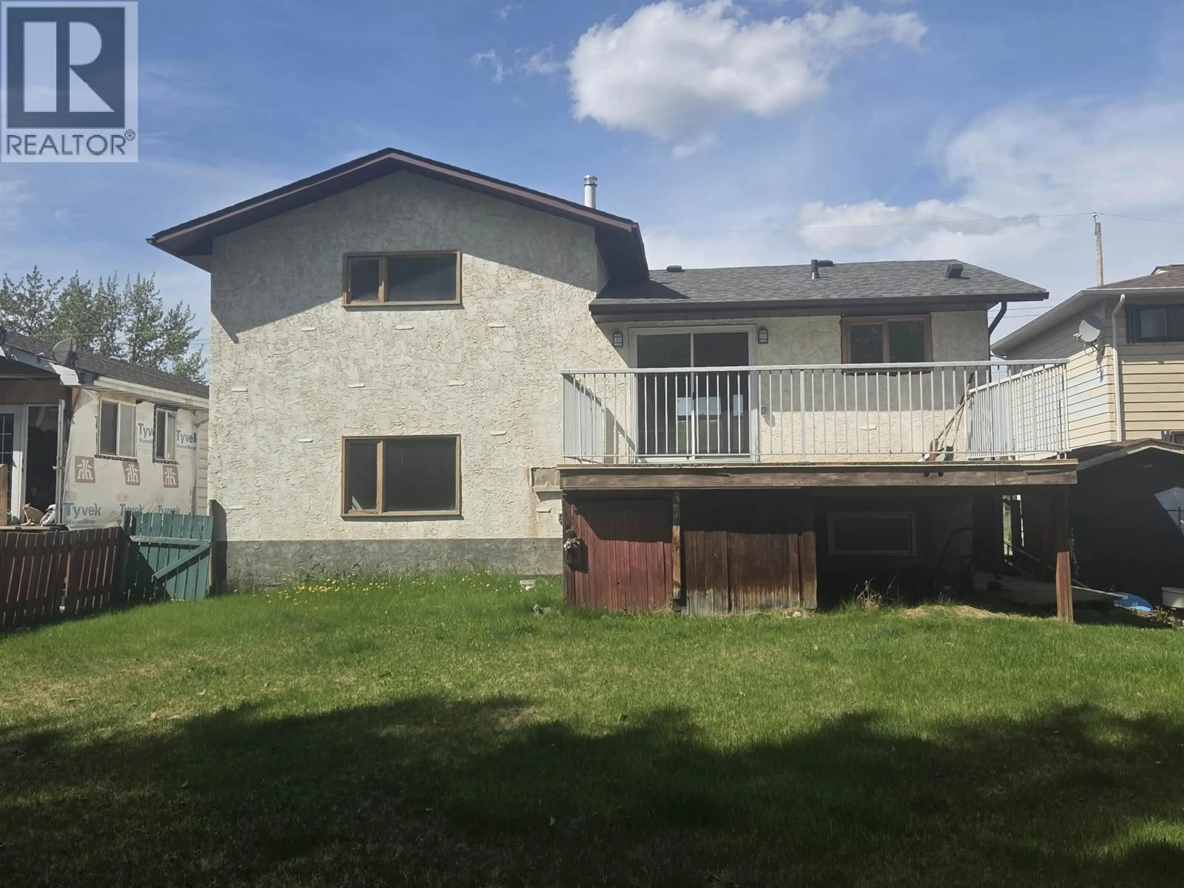 A pic from outside/outdoor area/front of a property/back of a property/a pic from drone, building for 2402 VICTORIA STREET, Prince George British Columbia V2L2M2