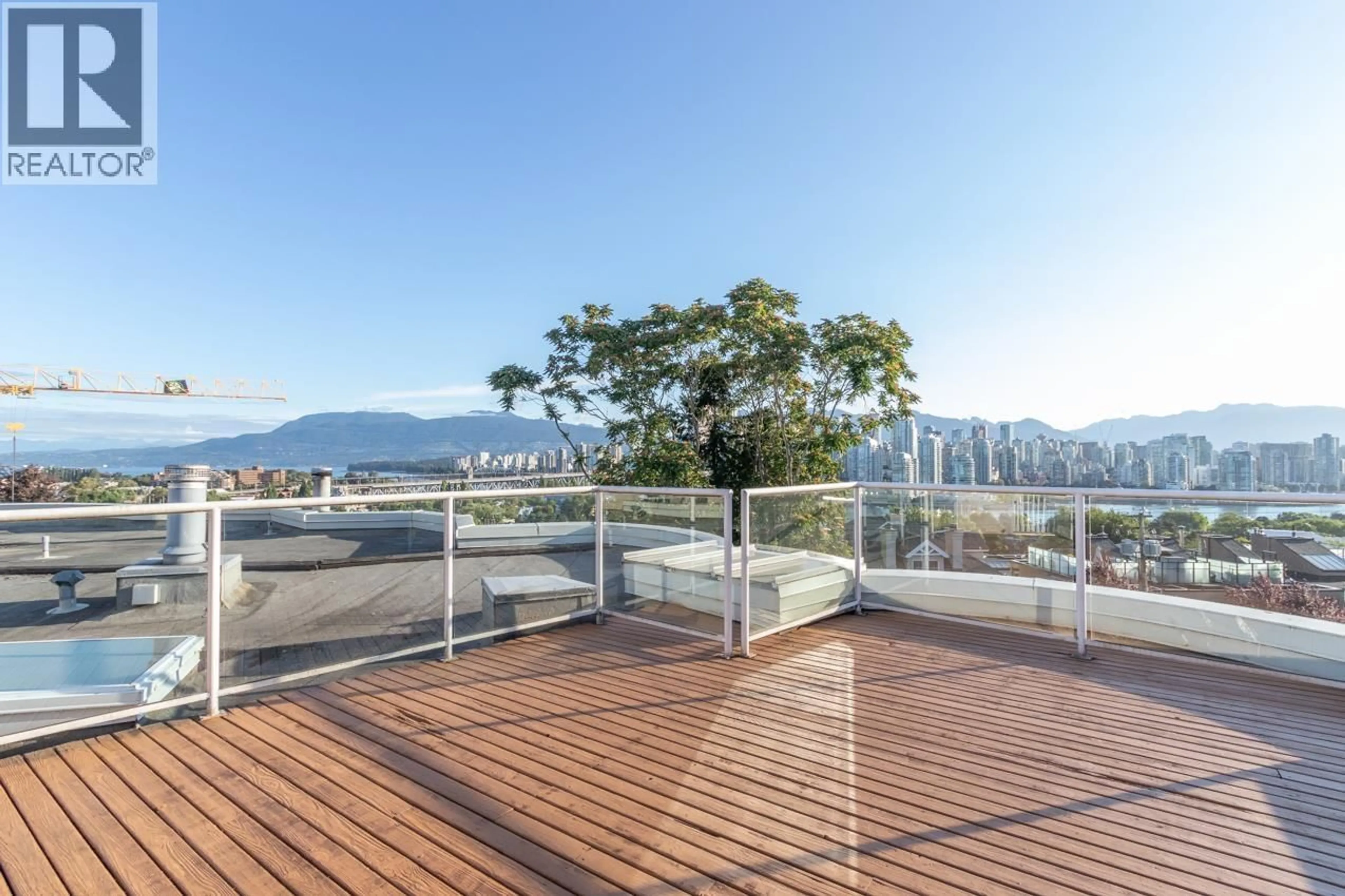 Patio, mountain view for 409 - 1236 8TH AVENUE, Vancouver British Columbia V6H3Y9