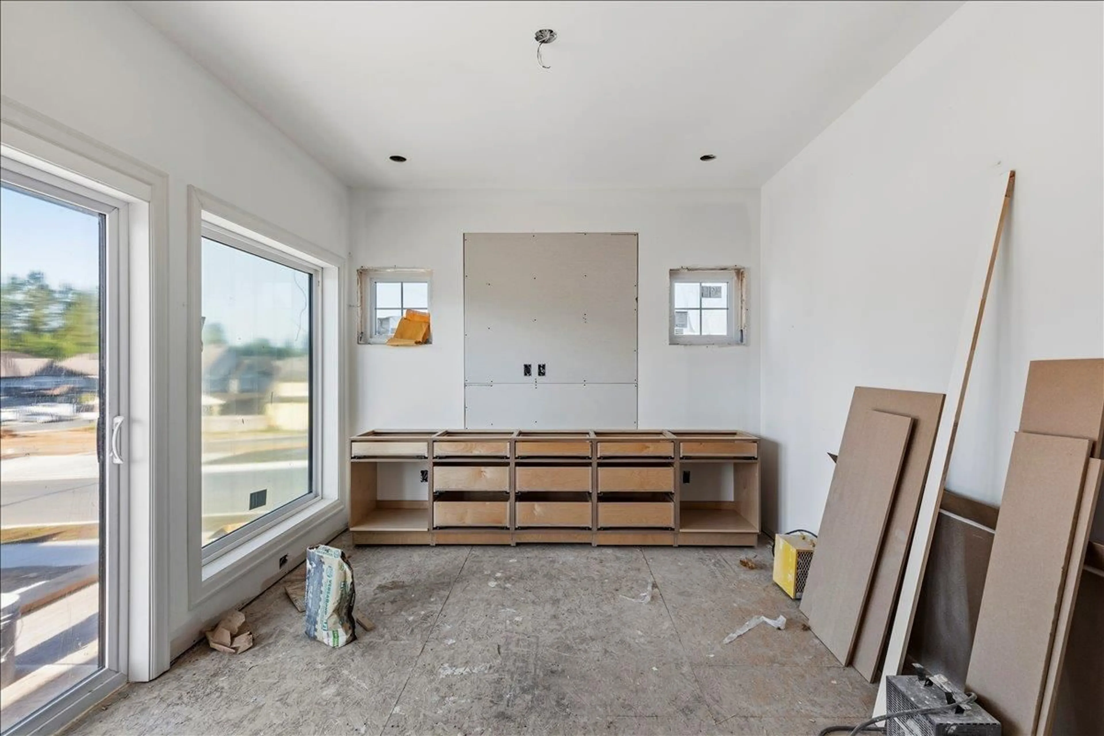 Unknown for 33203 PINCHBECK AVENUE, Mission British Columbia V2V6X9