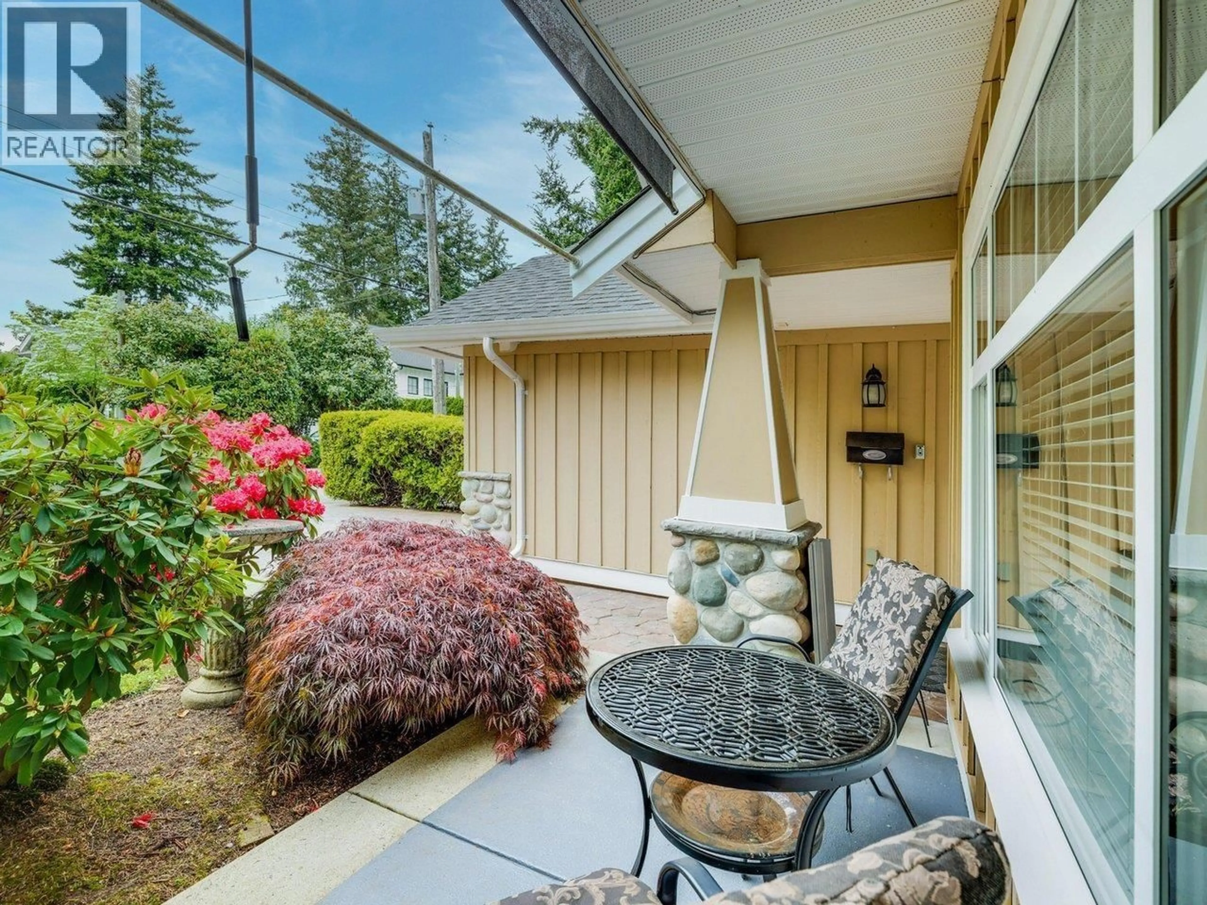 Patio, unknown for 1344 DUNCAN DRIVE, Delta British Columbia V4L1R4