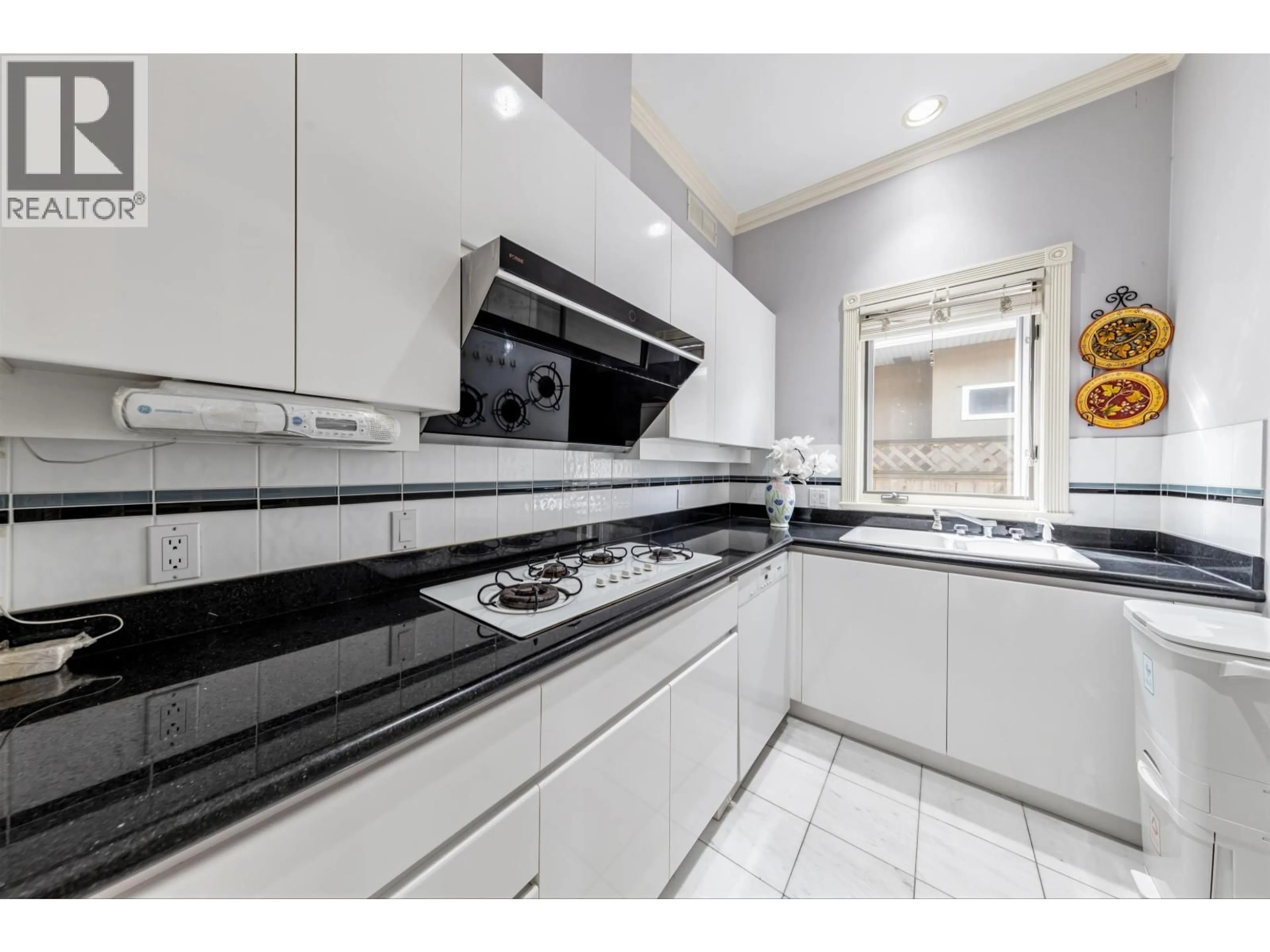 Standard kitchen, ceramic/tile floor for 6751 CHATTERTON ROAD, Richmond British Columbia V7C2Y6