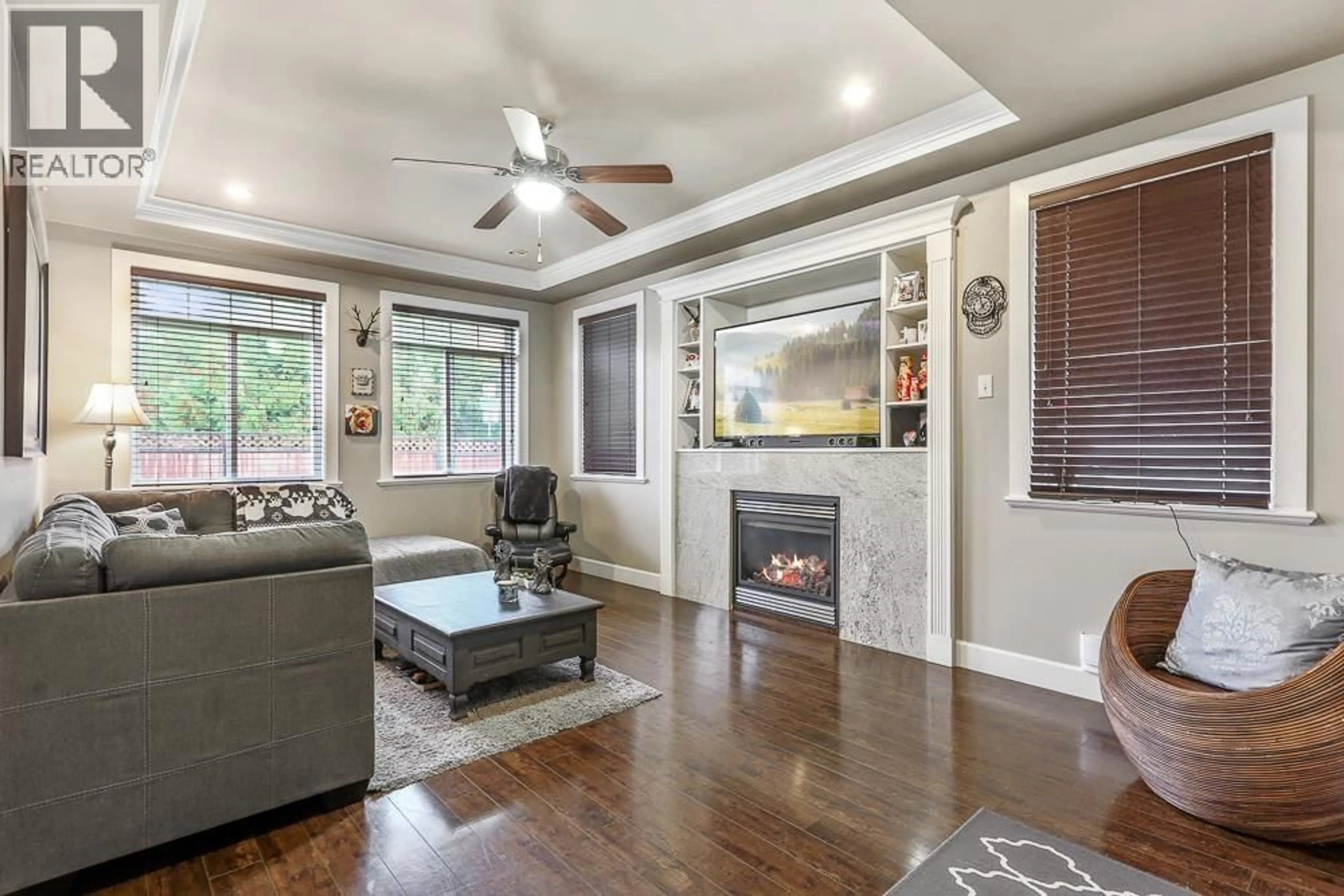 Living room with furniture, unknown for 23995 121 AVENUE, Maple Ridge British Columbia V4R2T7