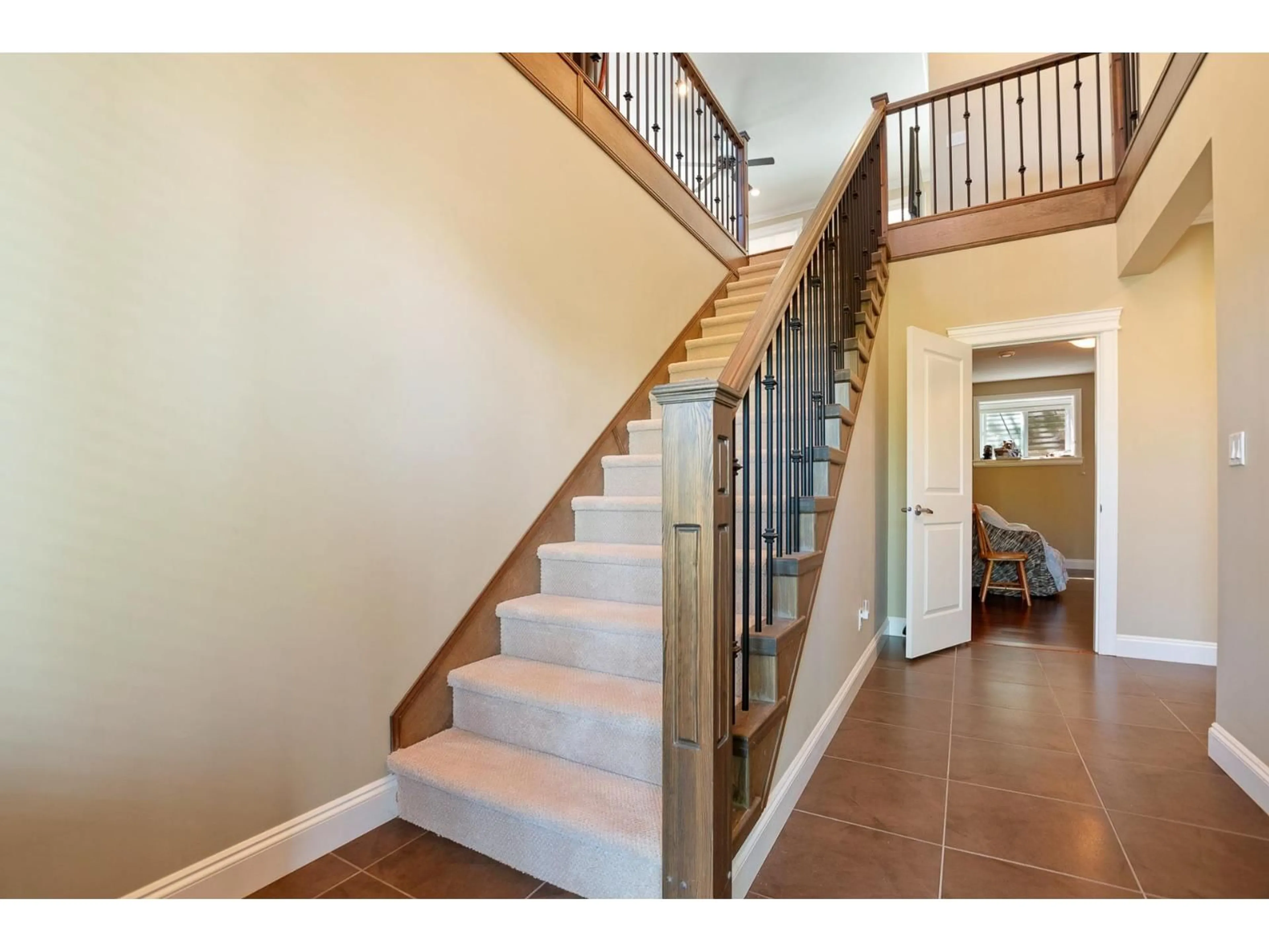 Unknown for 47264 VISTA PLACE, Chilliwack British Columbia V2R0R9