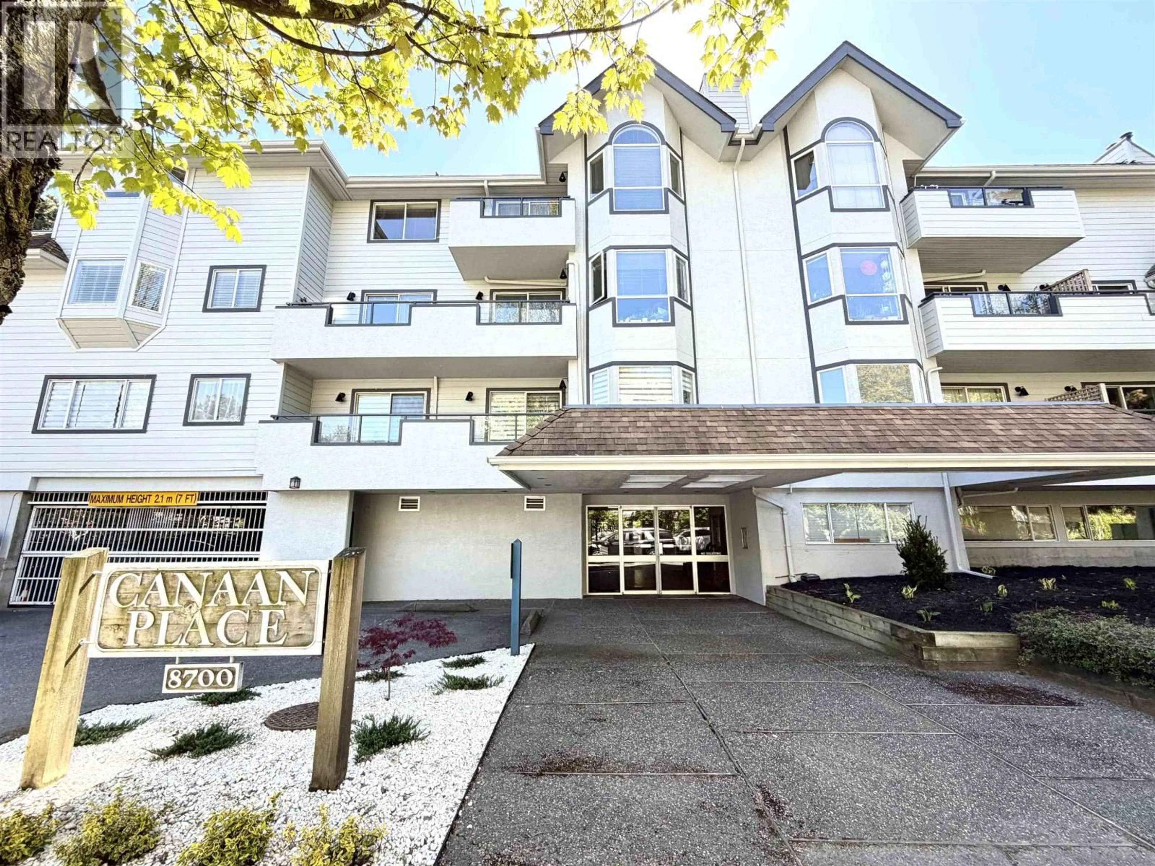 Indoor foyer for 107 - 8700 WESTMINSTER HIGHWAY, Richmond British Columbia V6X1A8