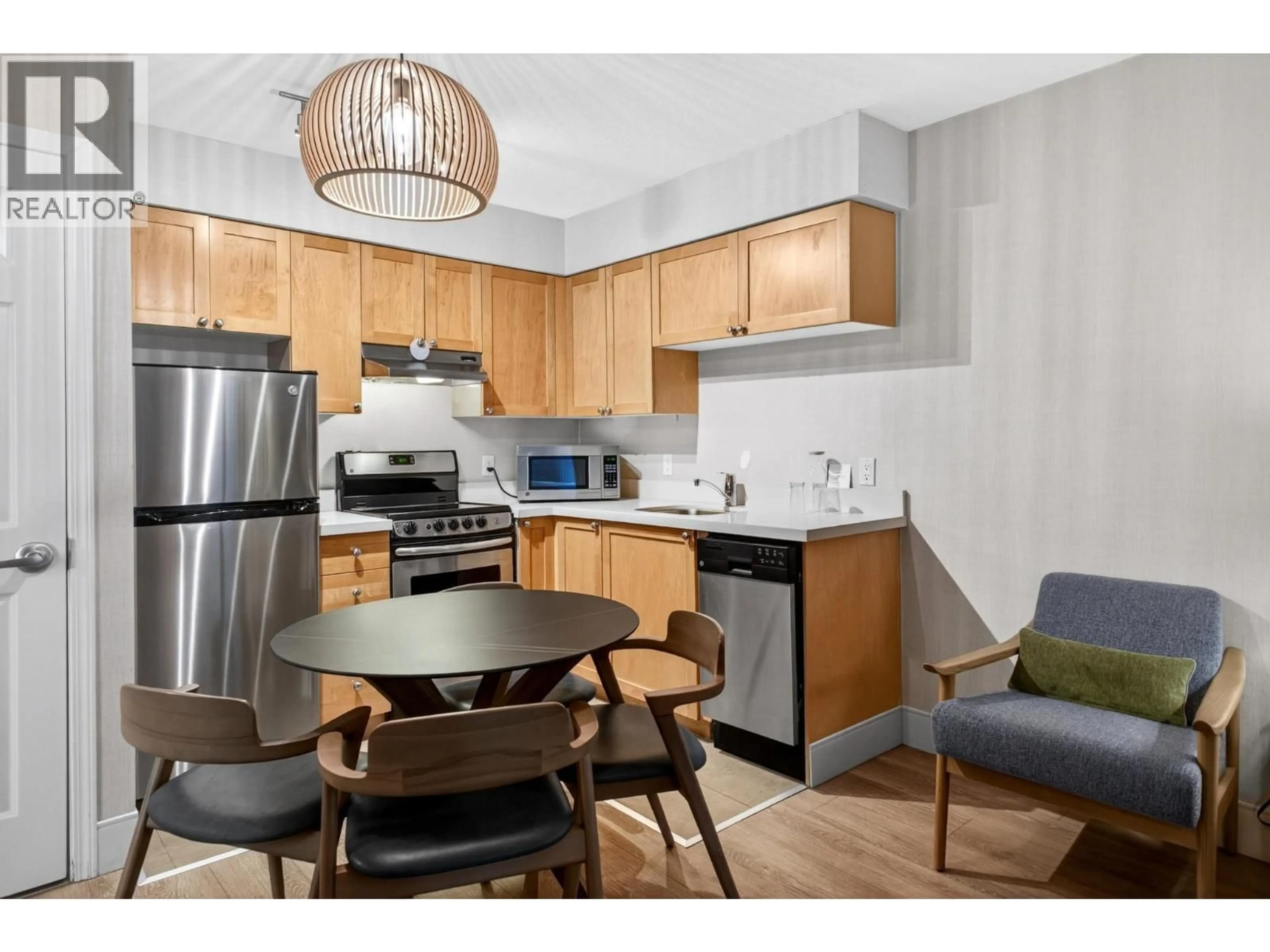 Standard kitchen, wood/laminate floor for 1211 - 4308 MAIN STREET, Whistler British Columbia V8E1A9