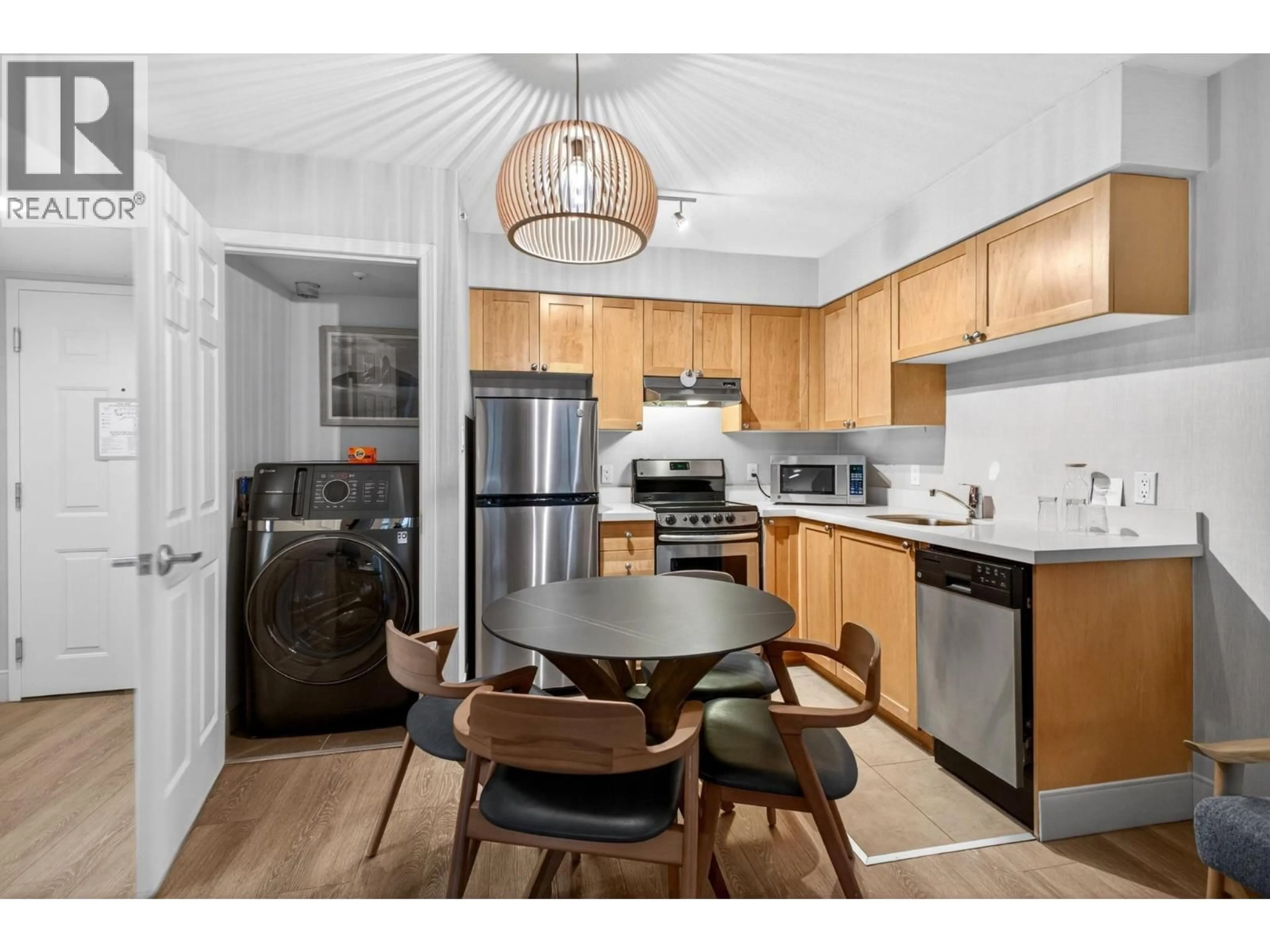 Standard kitchen, wood/laminate floor for 1211 - 4308 MAIN STREET, Whistler British Columbia V8E1A9