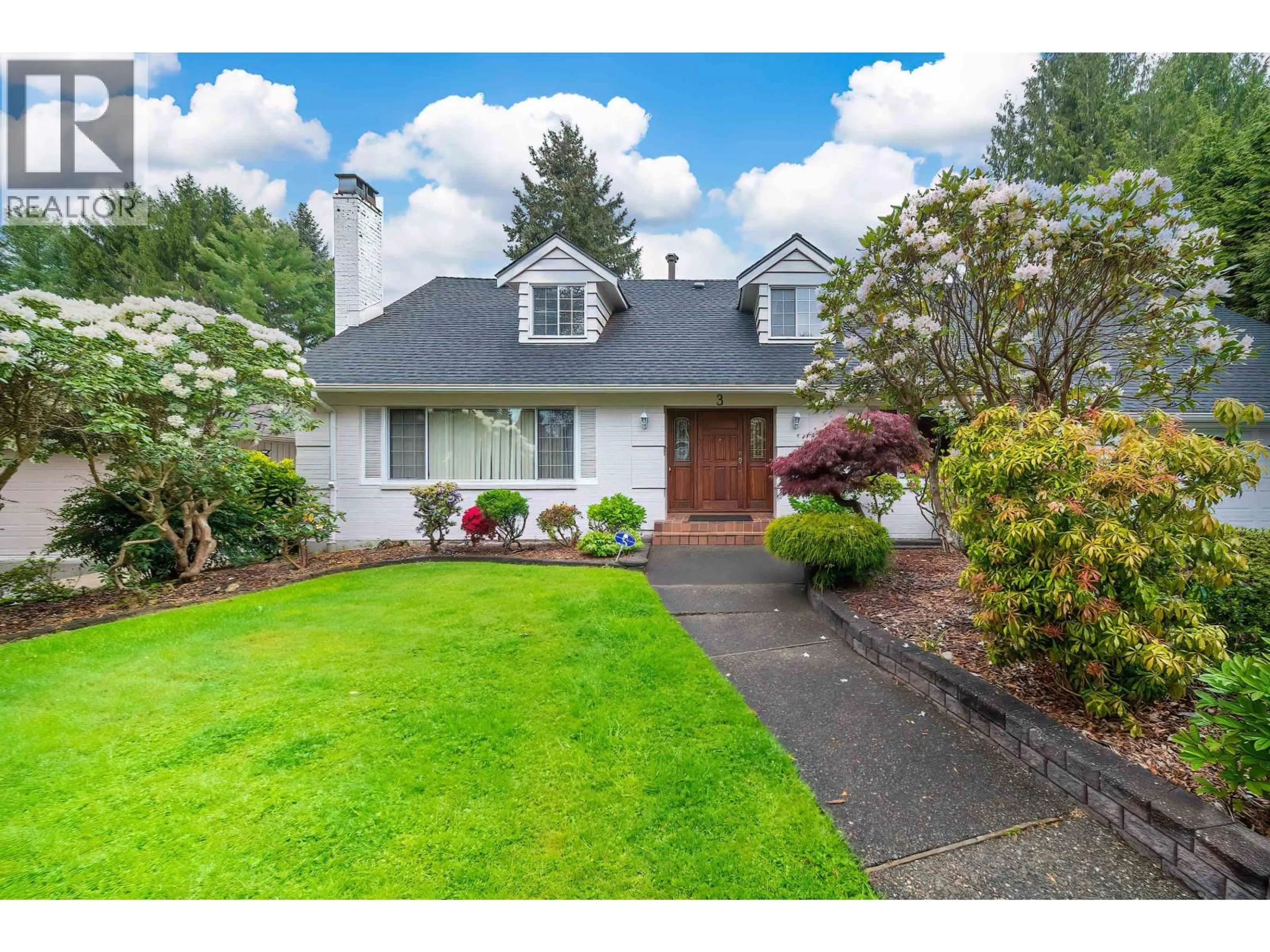 Home with vinyl exterior material, street for 3 SENNOK CRESCENT, Vancouver British Columbia V6N2E3