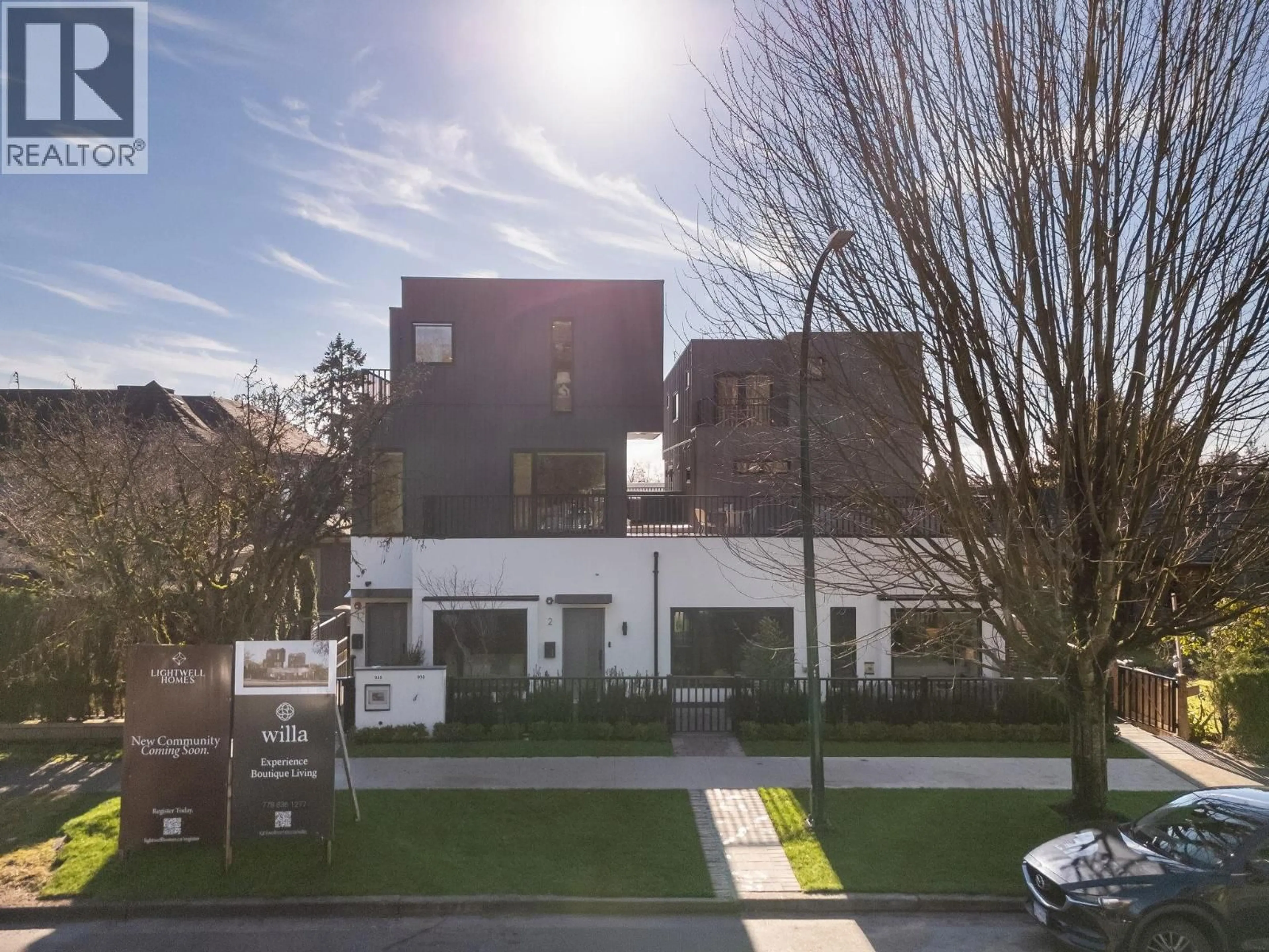 A pic from outside/outdoor area/front of a property/back of a property/a pic from drone, street for 948 57TH AVENUE, Vancouver British Columbia V6P1S3