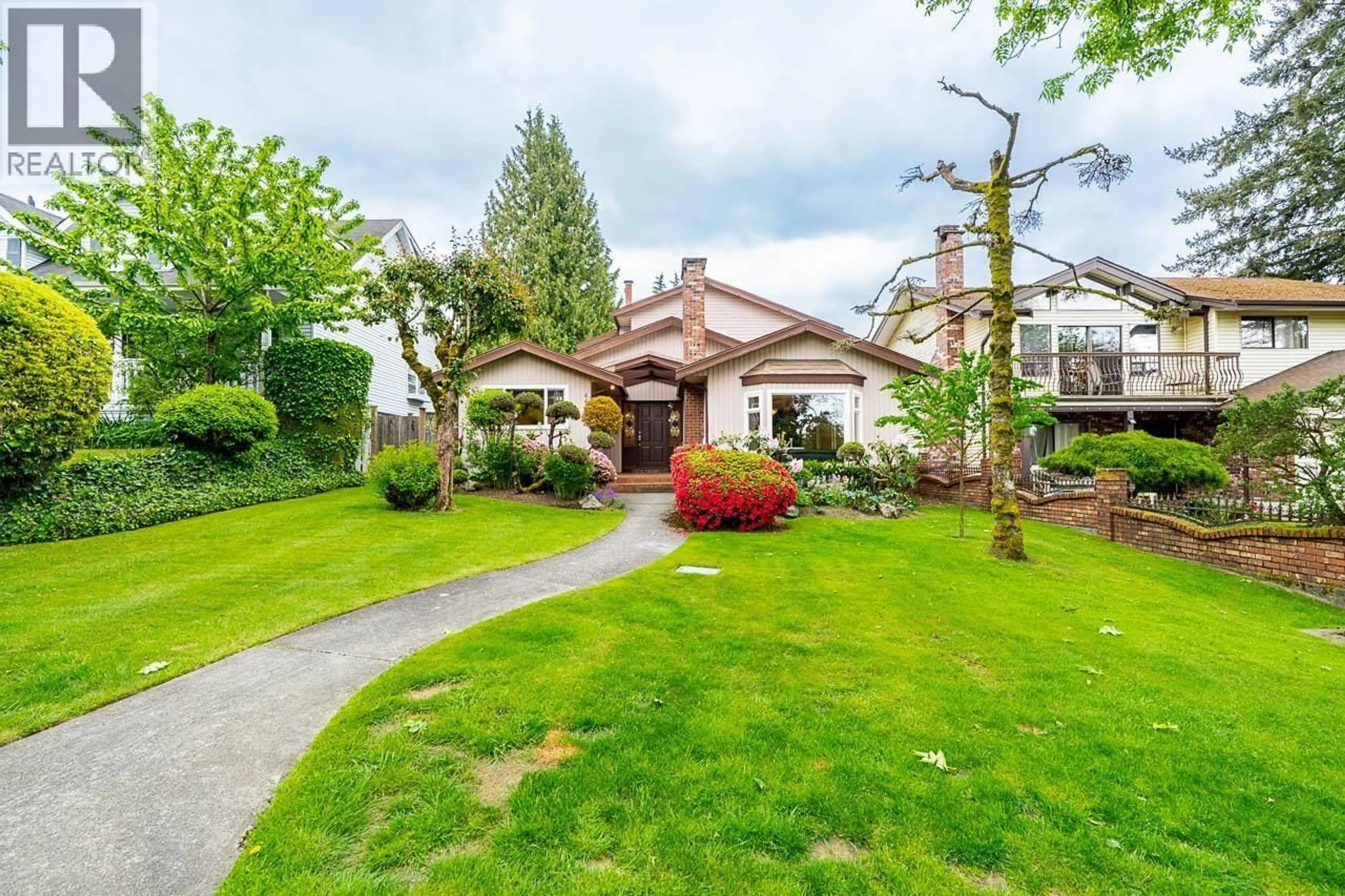 Unknown for 4470 ATLEE AVENUE, Burnaby British Columbia V5G3R6