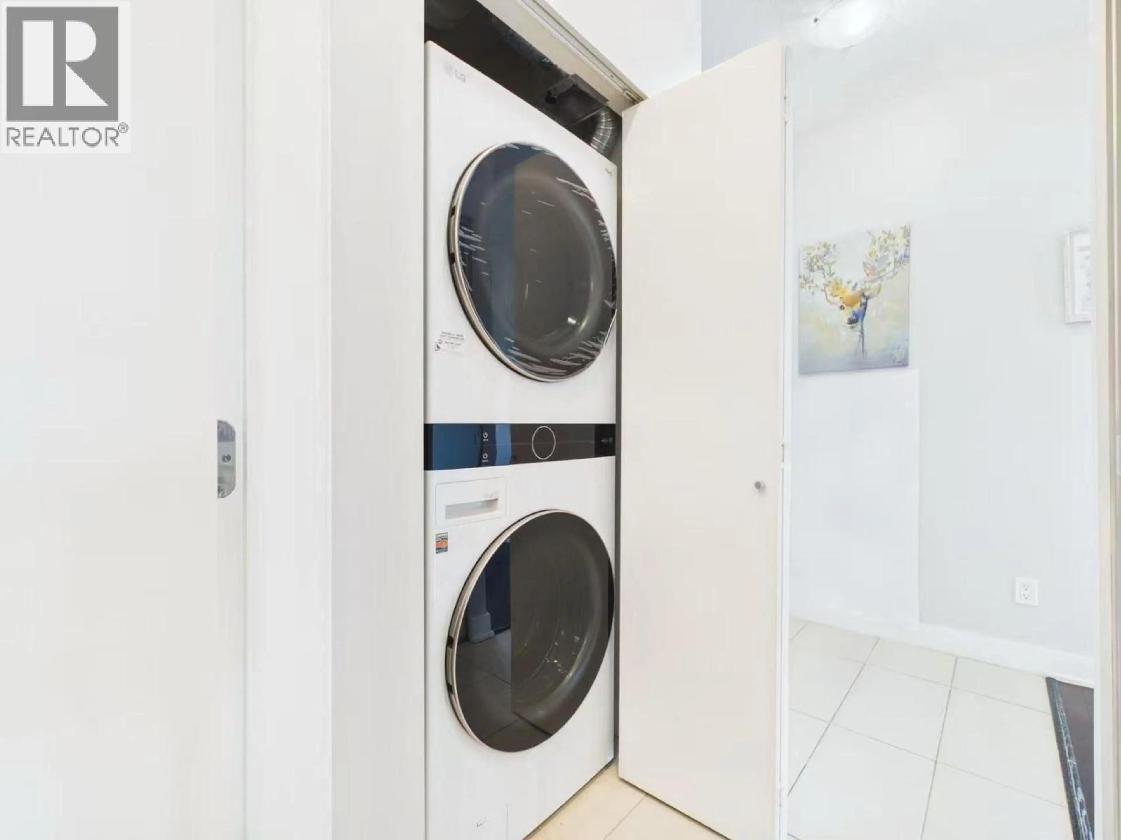 Laundry room for 1602 - 7088 18TH AVENUE, Burnaby British Columbia V3N0A2