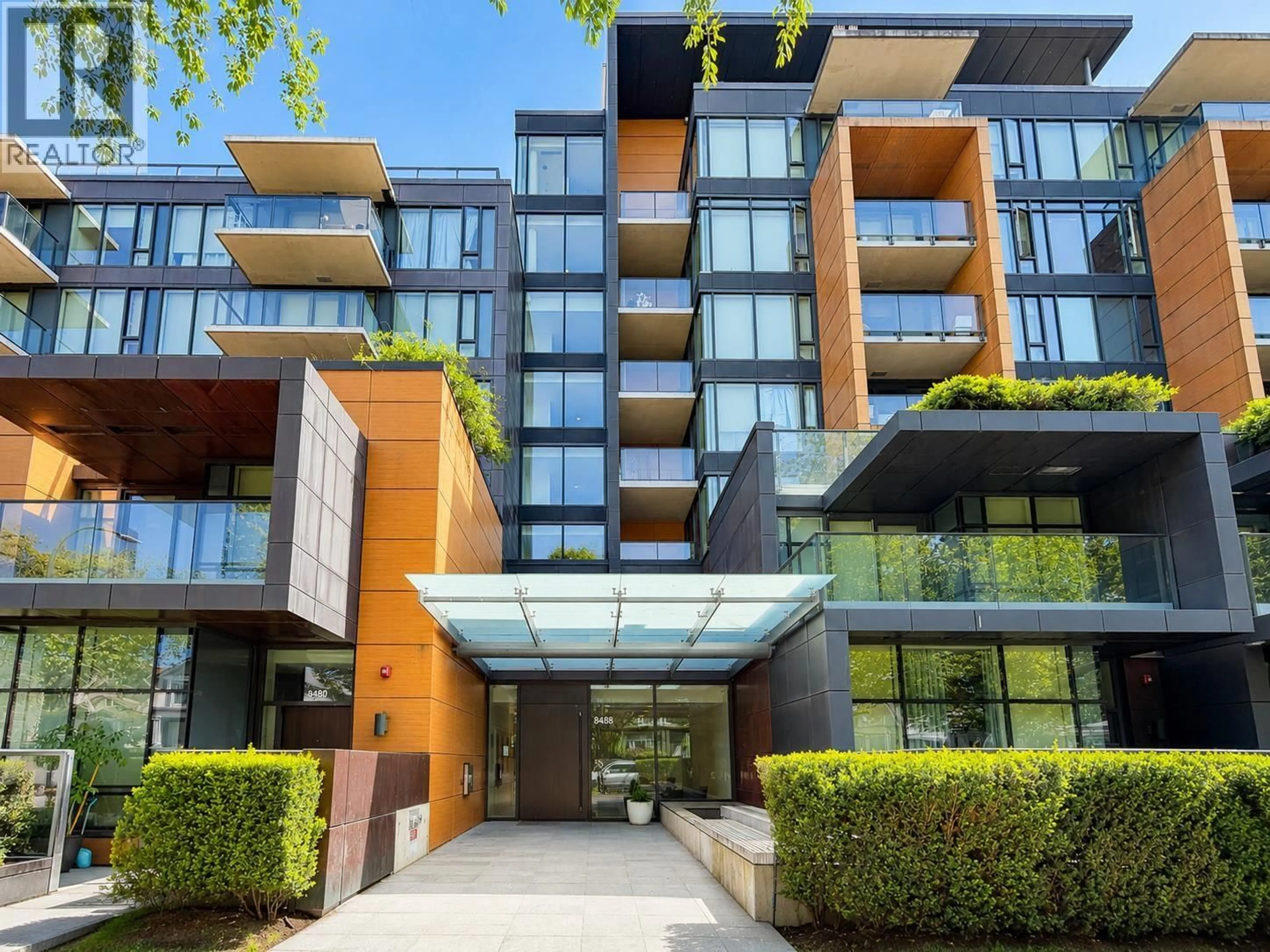 Indoor foyer for 907 - 8488 CORNISH STREET, Vancouver British Columbia V6P0C2