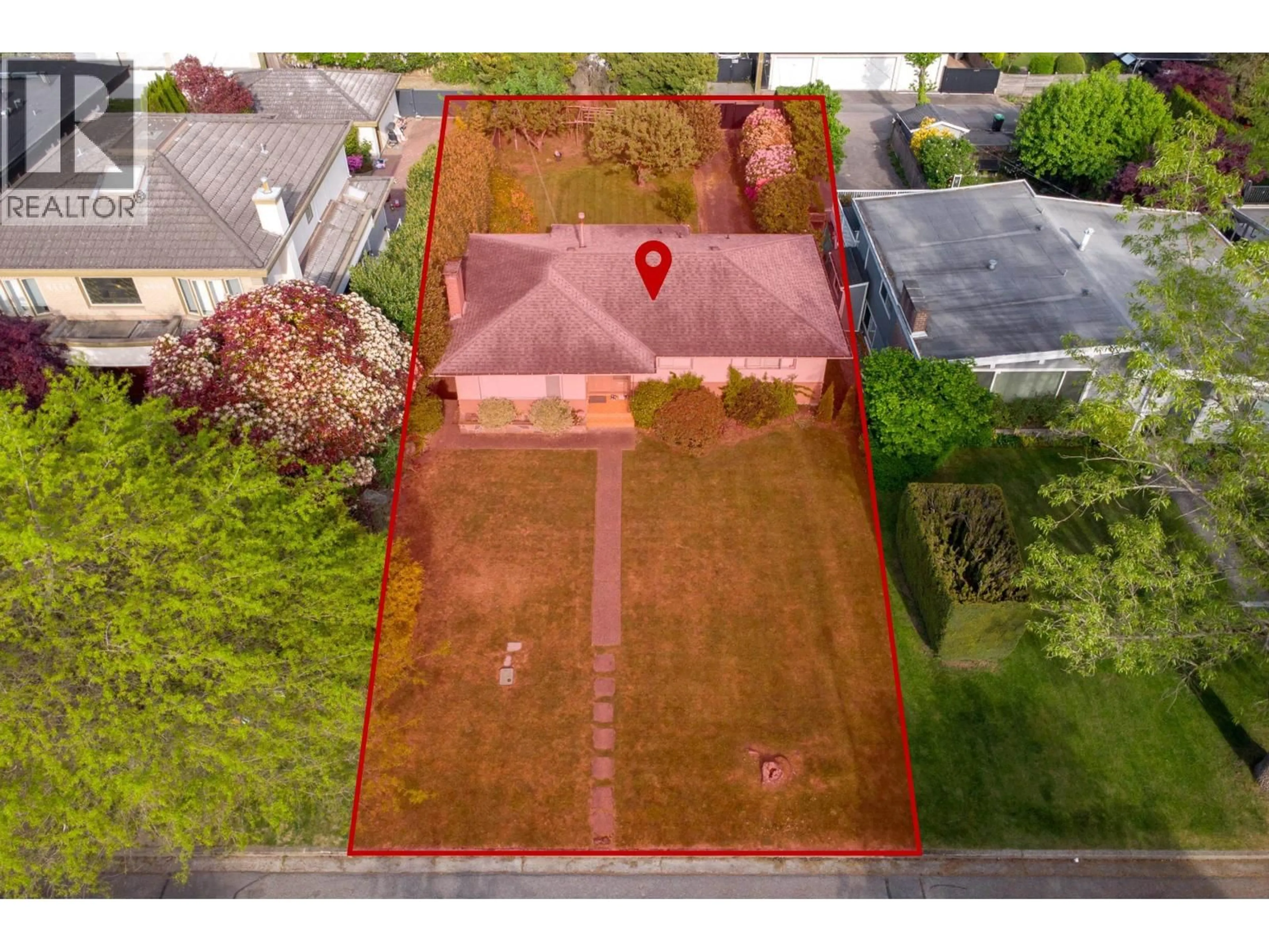 A pic from outside/outdoor area/front of a property/back of a property/a pic from drone, street for 6836 FREMLIN STREET, Vancouver British Columbia V6P3W4