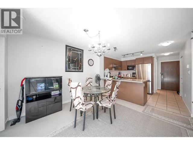 331 - 9500 ODLIN ROAD, Richmond 5