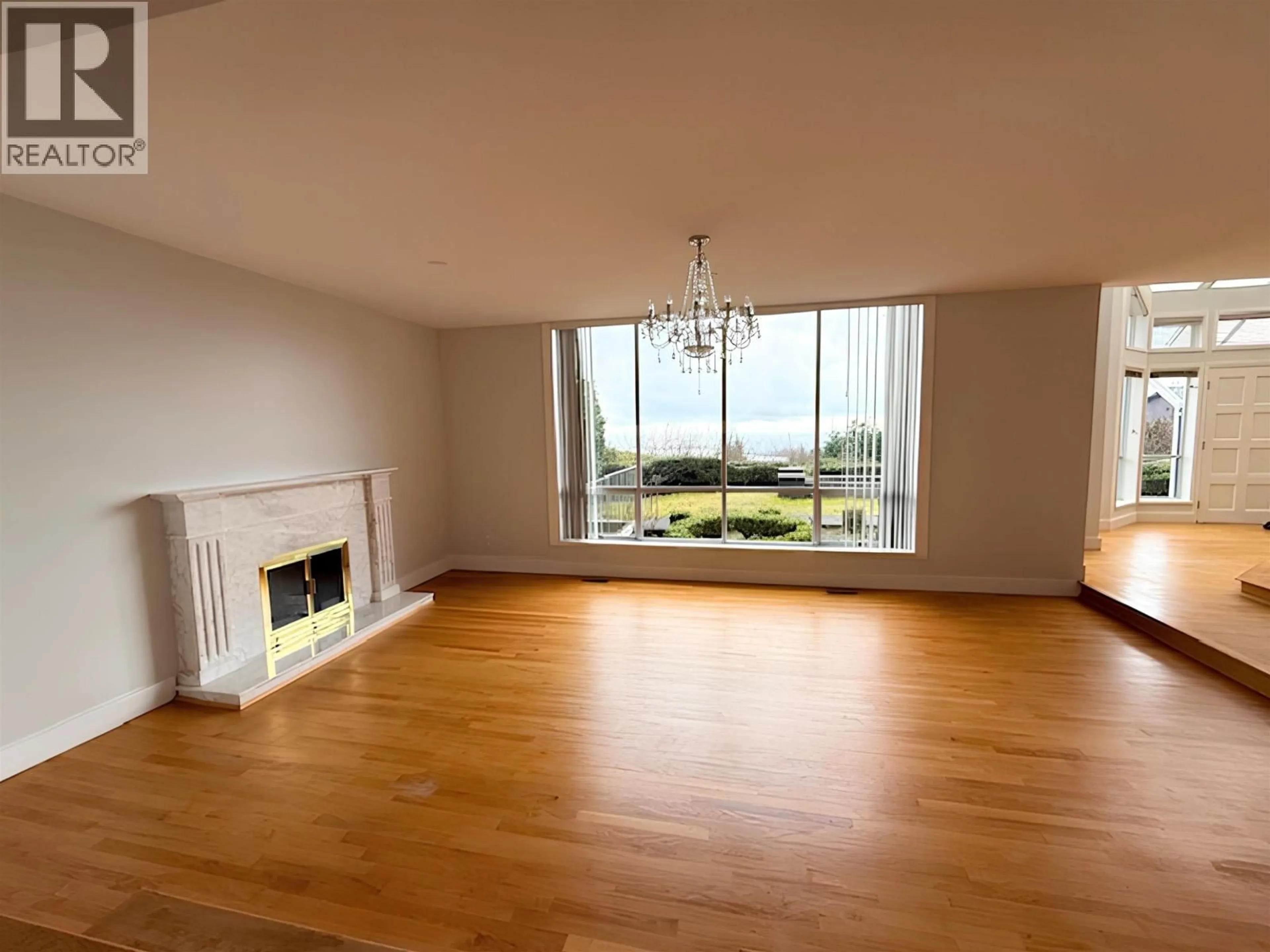 A pic of a room for 1565 VINSON CREEK ROAD, West Vancouver British Columbia V7S2Y4