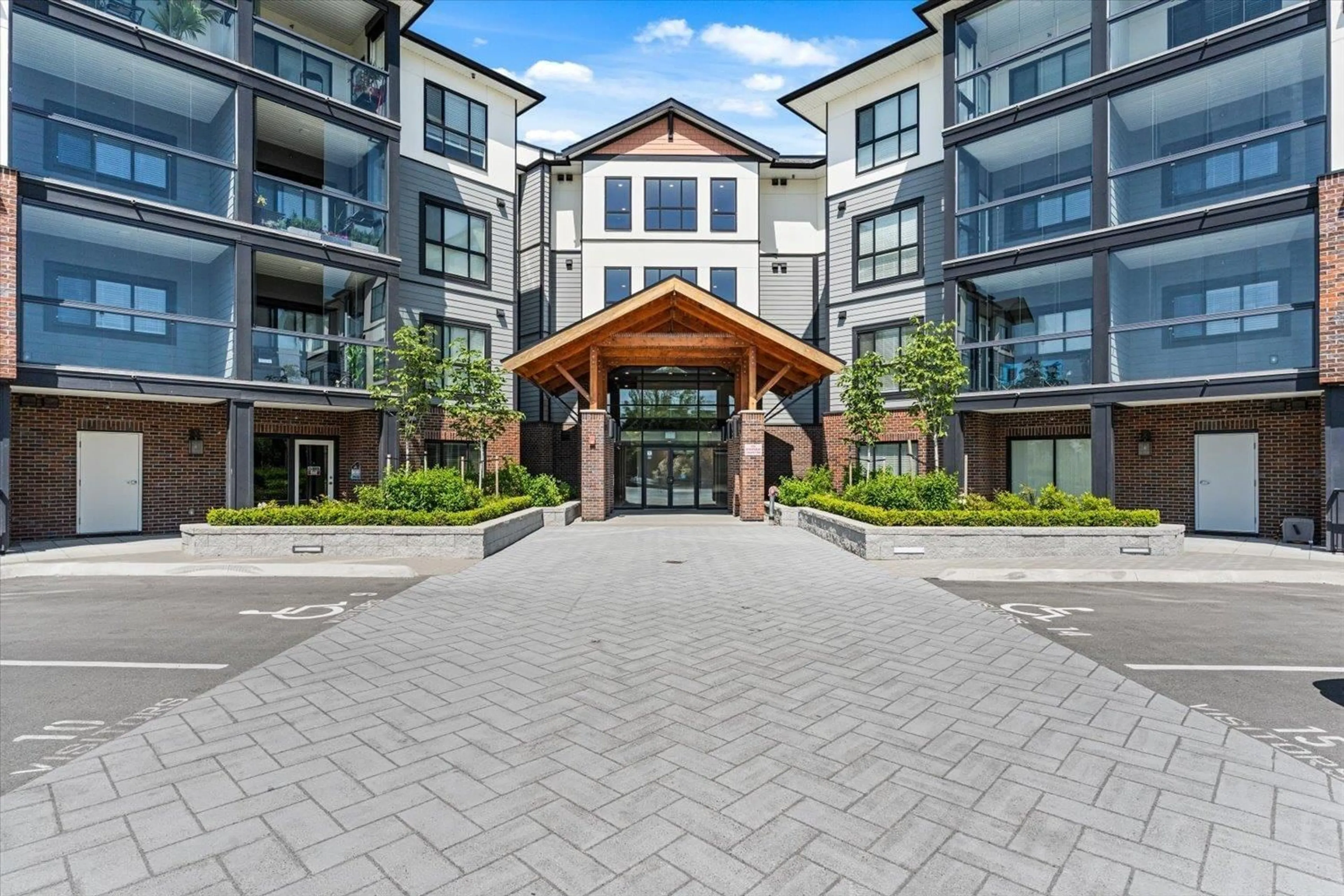 Unknown for 122 - 8497 YOUNG ROAD, Chilliwack British Columbia V2P4P2