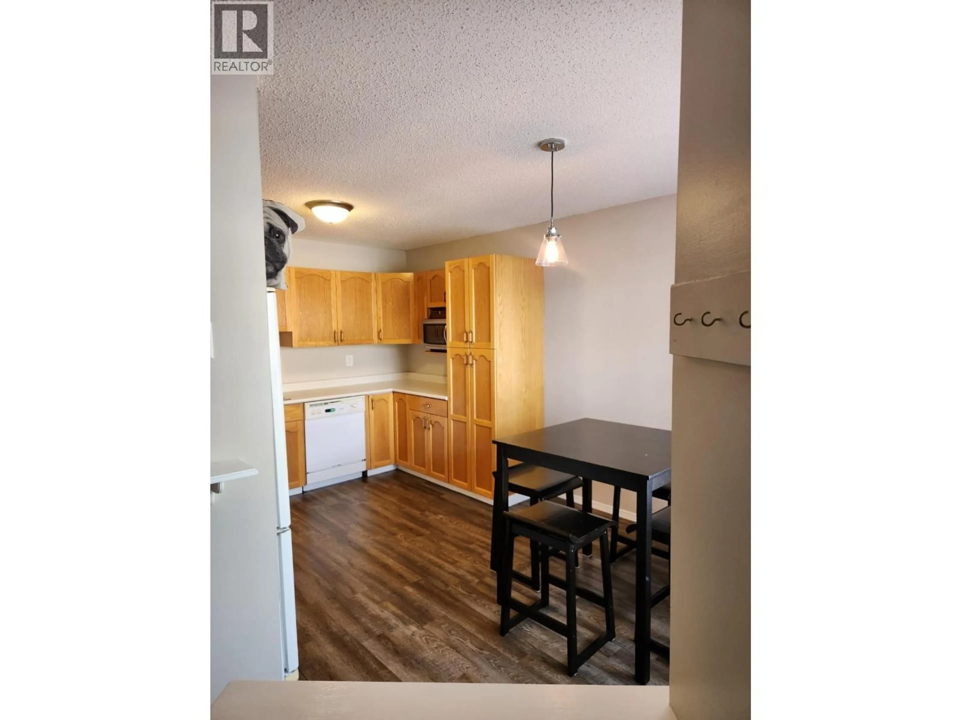 Standard kitchen, wood/laminate floor for 121 - 3233 MCGILL CRESCENT, Prince George British Columbia V2N2T4