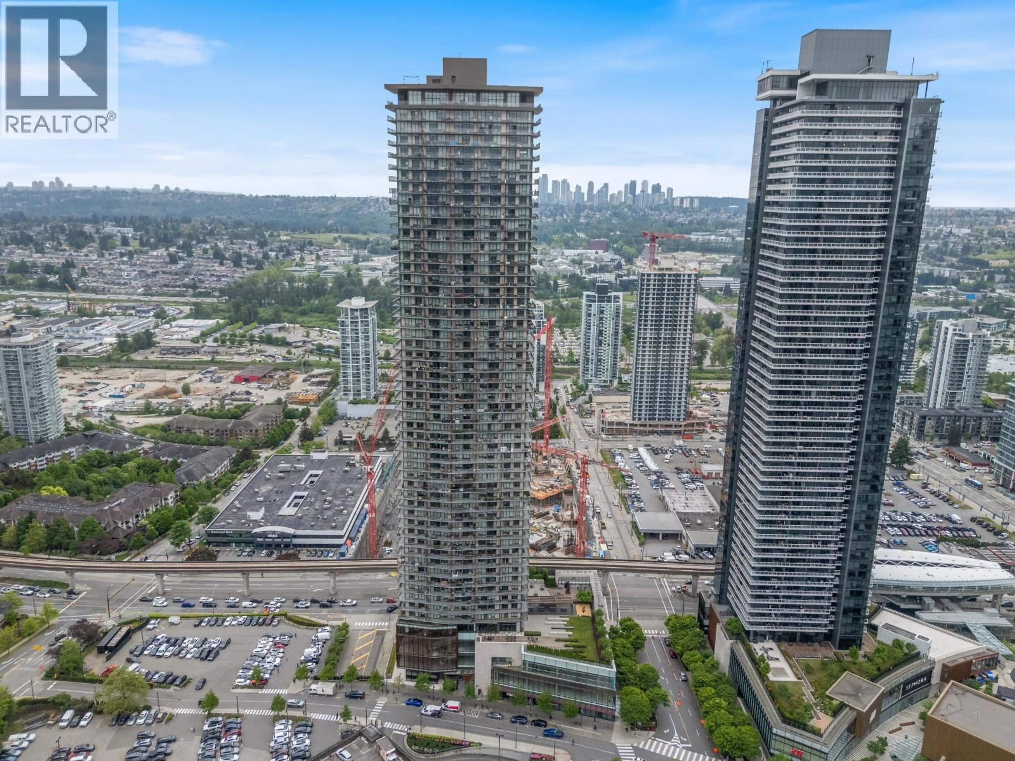 A pic from outside/outdoor area/front of a property/back of a property/a pic from drone, city buildings view from balcony for 1104 - 4650 BRENTWOOD BOULEVARD, Burnaby British Columbia V5C0M3