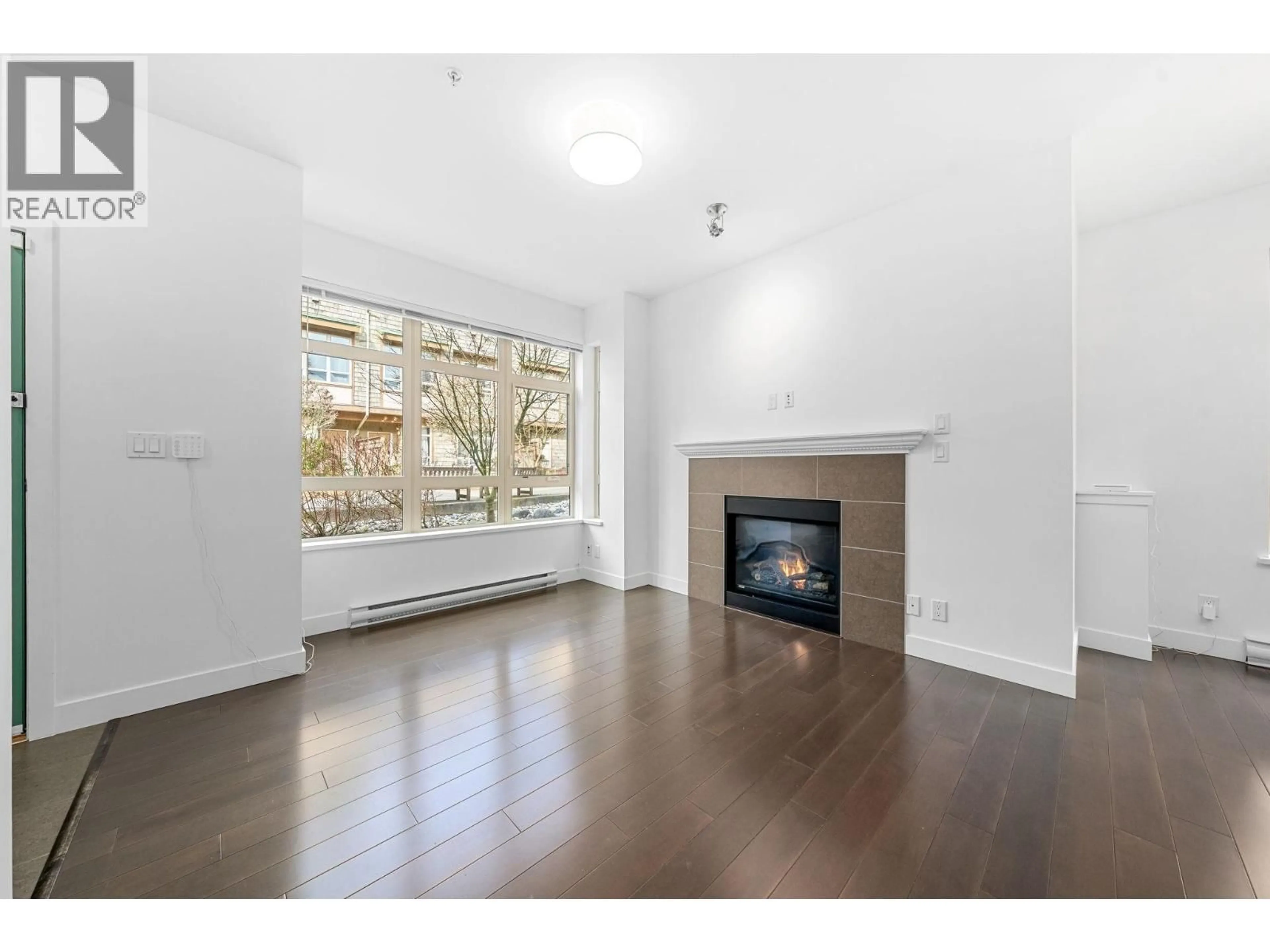 A pic of a room for 3318 MT SEYMOUR PARKWAY, North Vancouver British Columbia V7H1G3