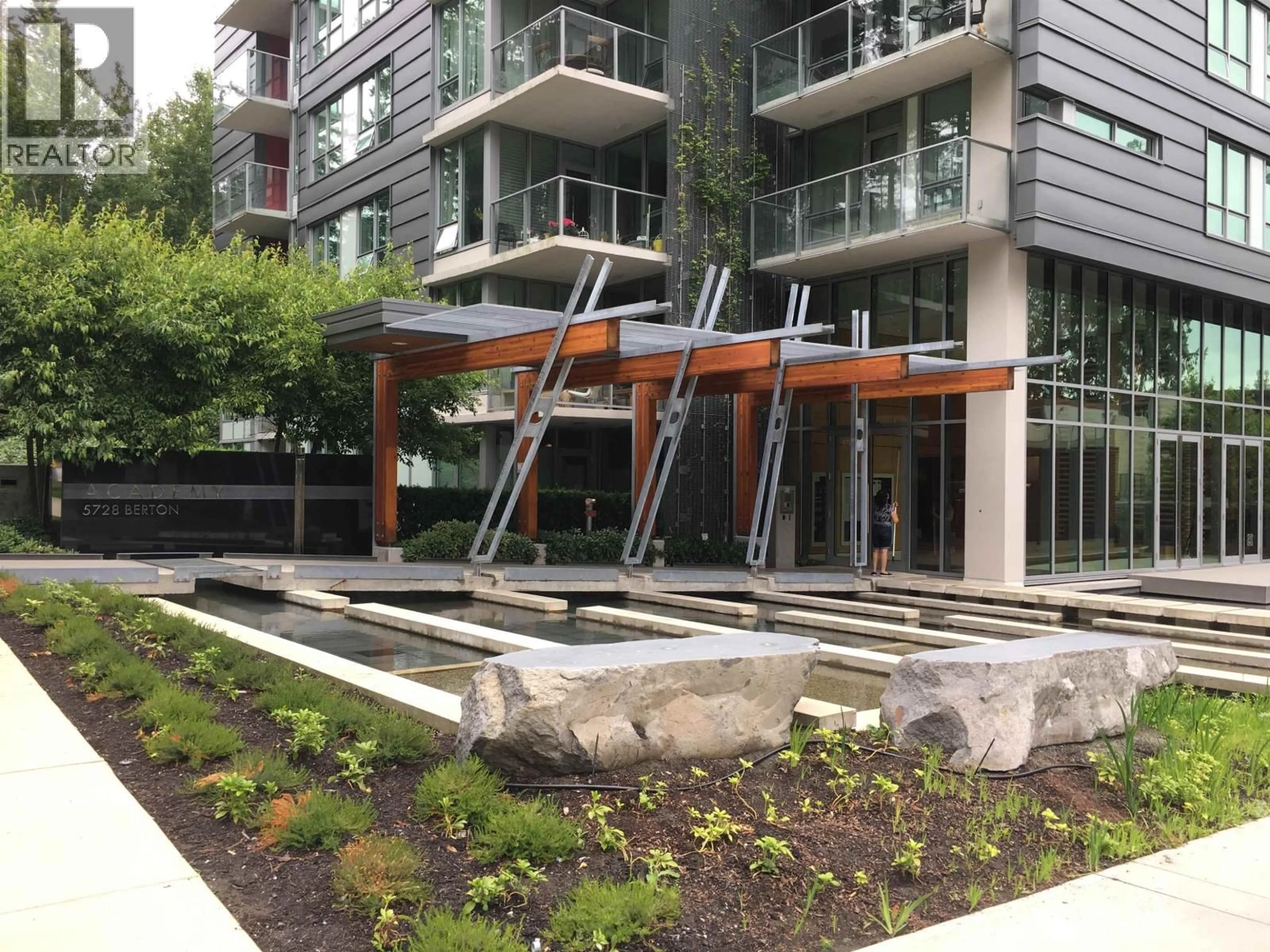 Patio, street for 1907 - 5728 BERTON AVENUE, Vancouver British Columbia V6S0E5