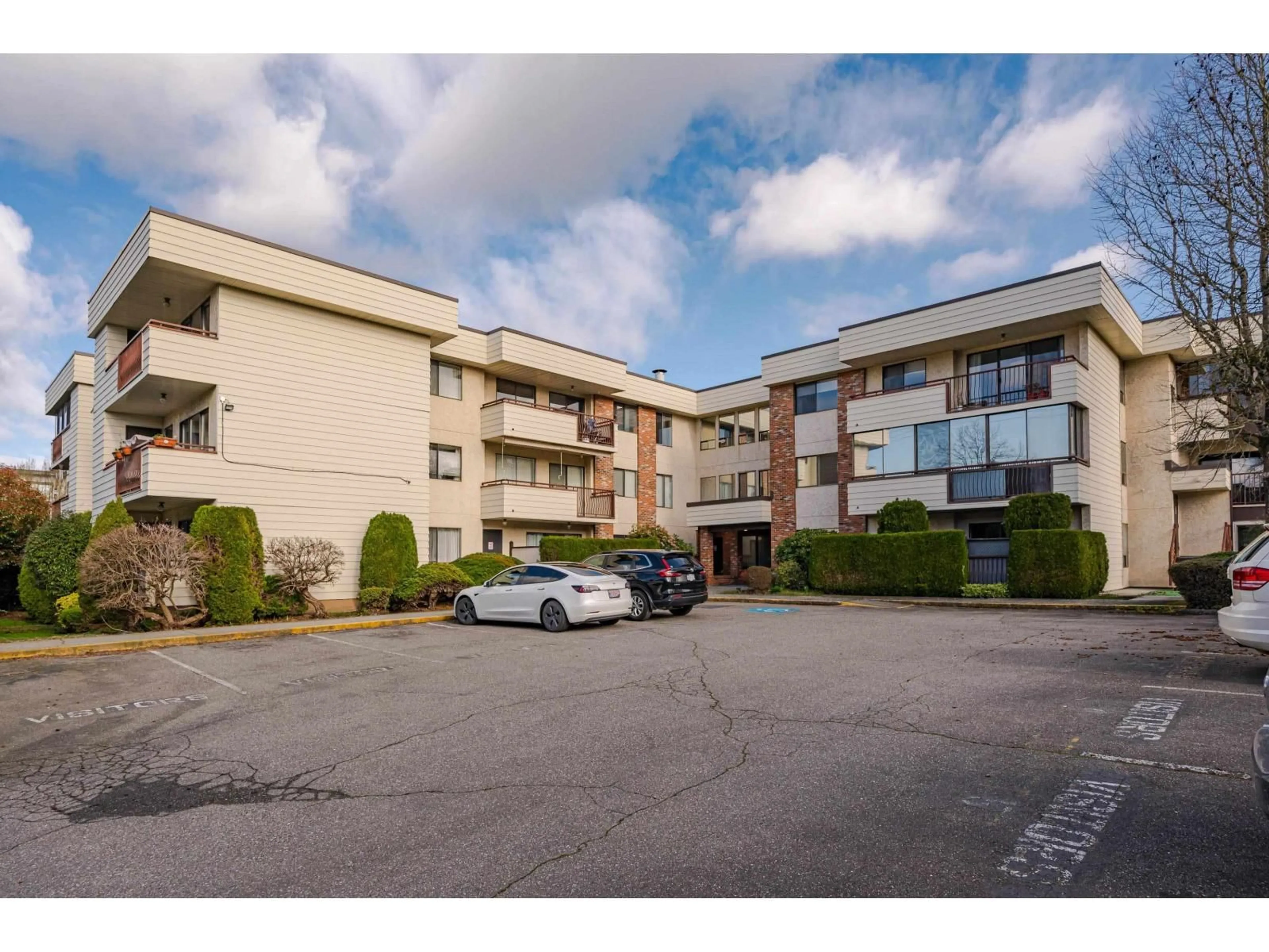 Unknown for 208 - 32885 GEORGE FERGUSON WAY, Abbotsford British Columbia V2S7X1