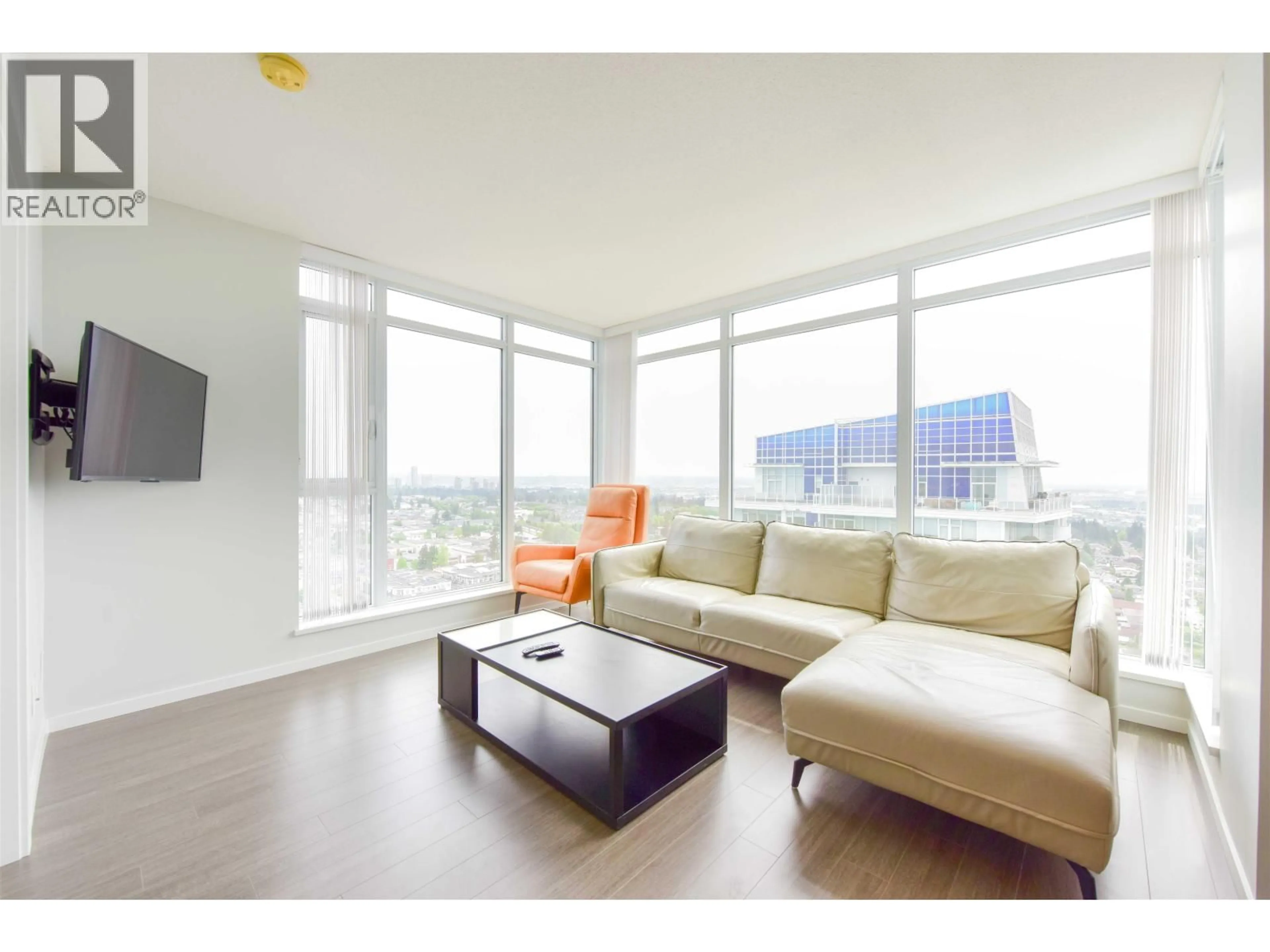 Living room with furniture, unknown for 2808 - 6700 DUNBLANE AVENUE, Burnaby British Columbia V5H0J3